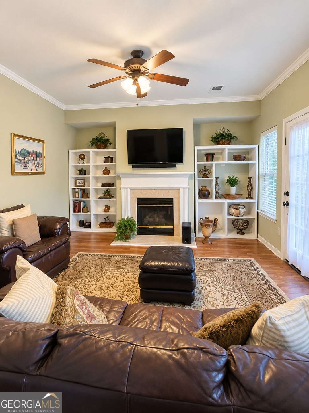 2585 Laurel Circle Nw Property Photo 7