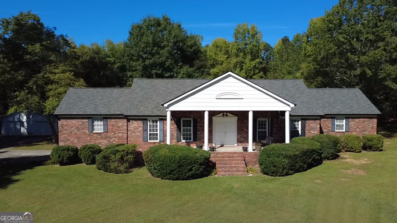 245 Forrestway Drive Property Photo 1