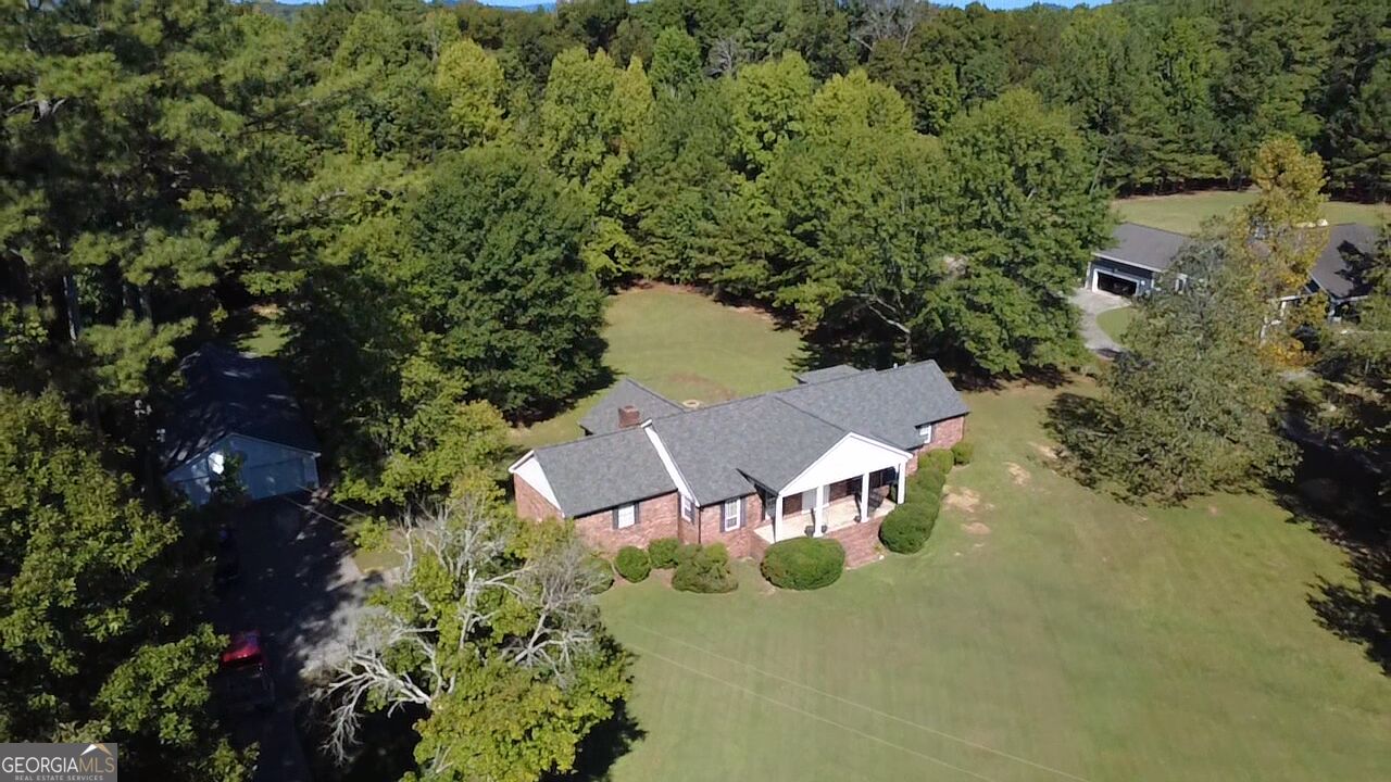 245 Forrestway Drive Property Photo 5