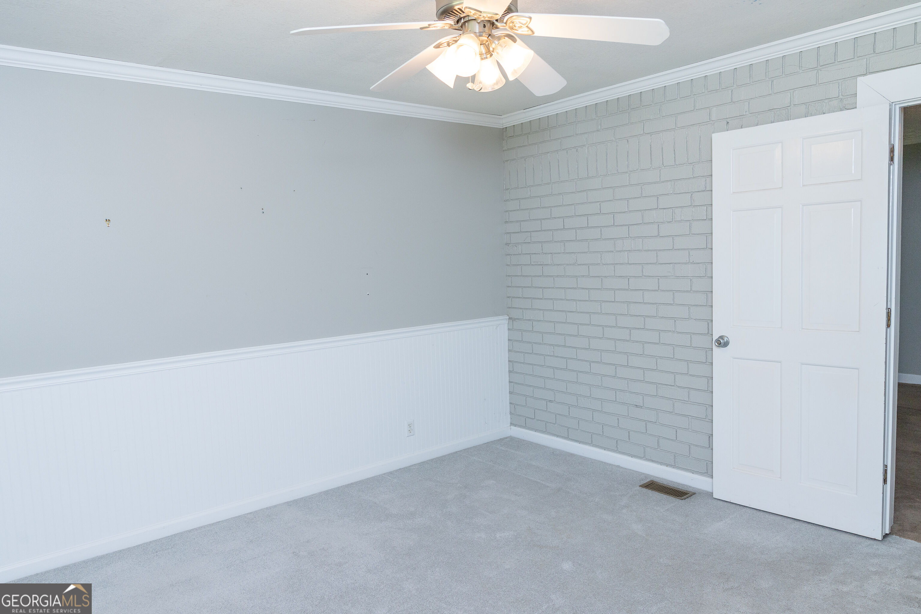 245 Forrestway Drive Property Photo 39