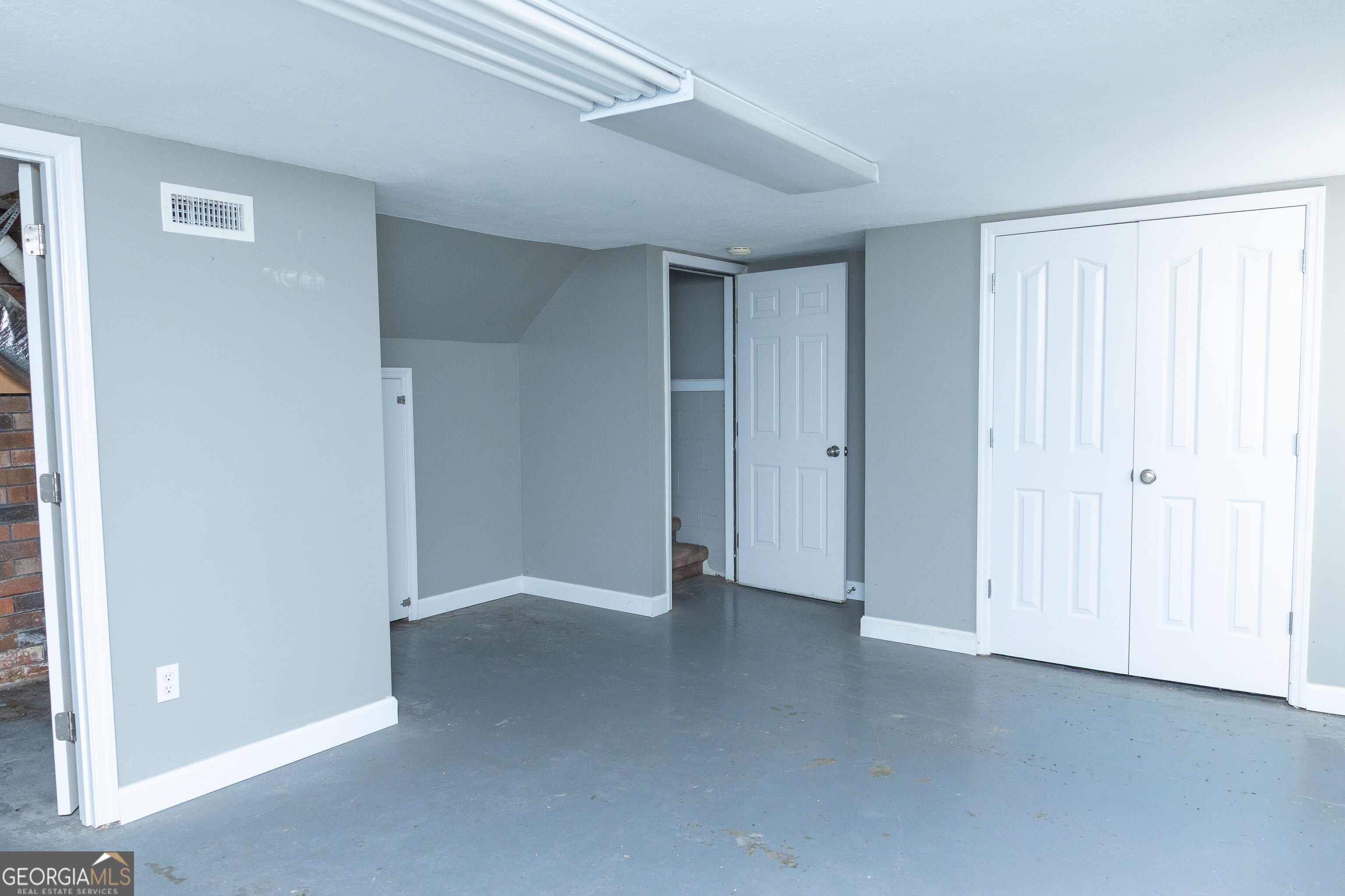 245 Forrestway Drive Property Photo 58