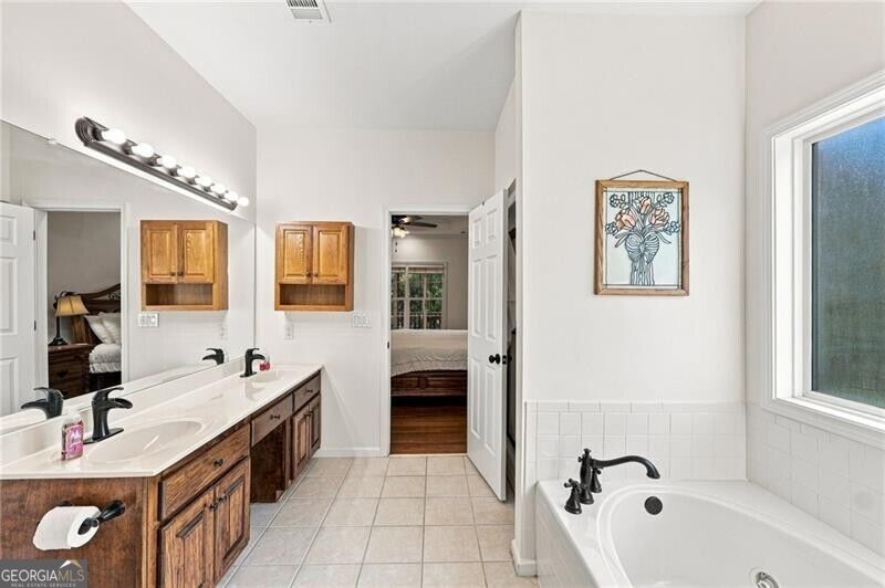 4815 Thunder River Drive Property Photo 35