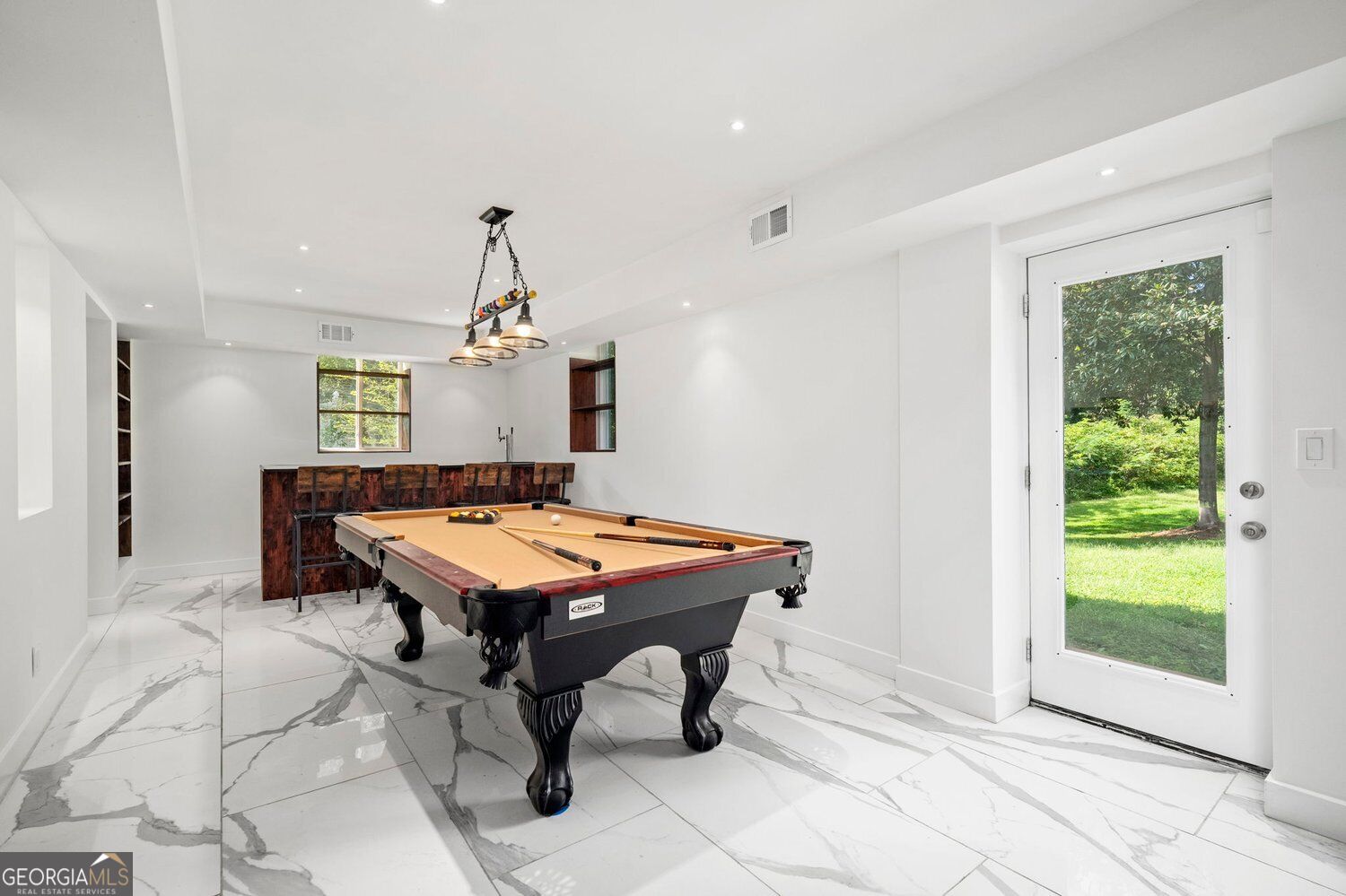 154 Cromwell Road Ne Property Photo 36