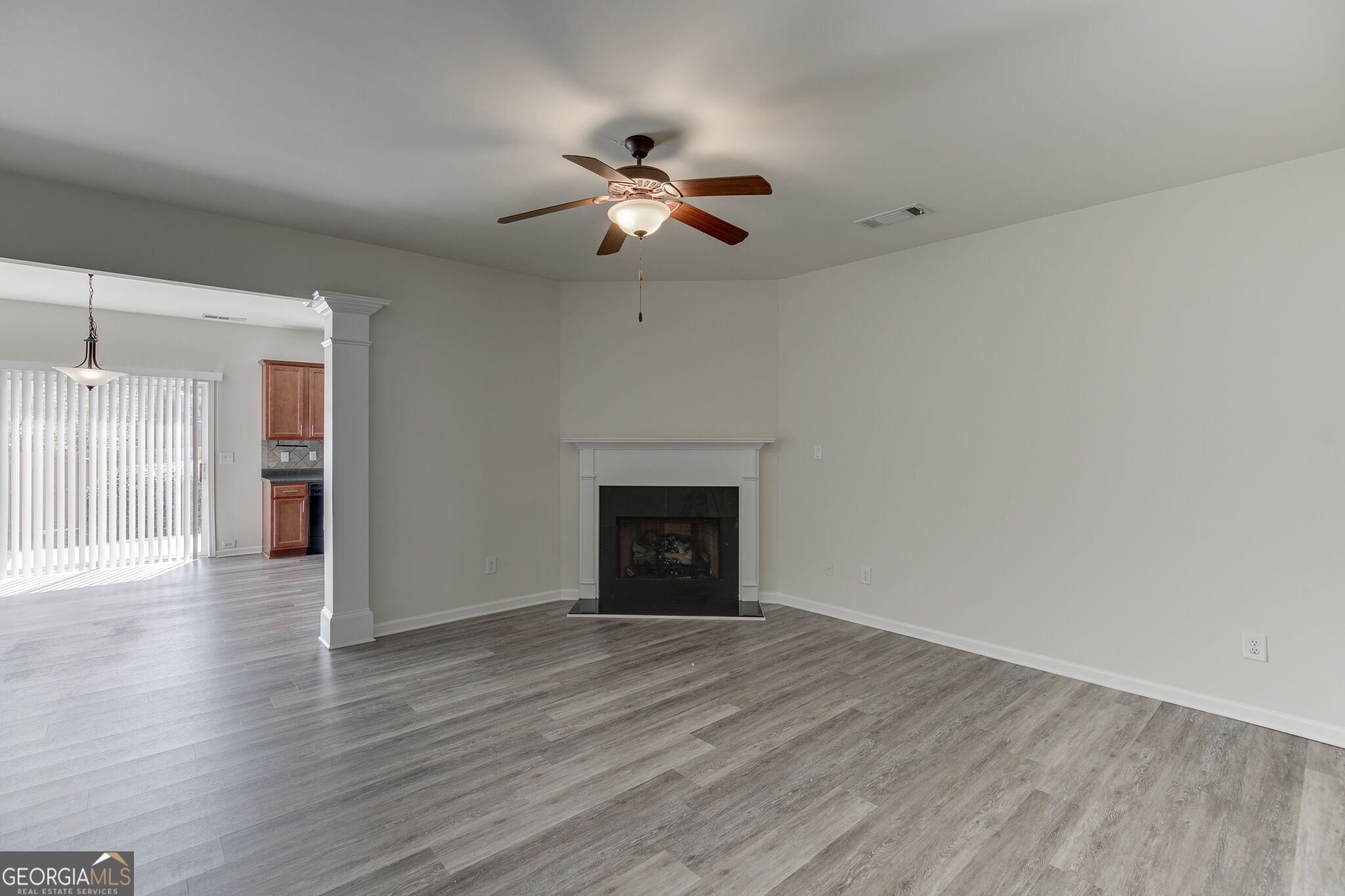 352 Beynon Terrace Property Photo 8