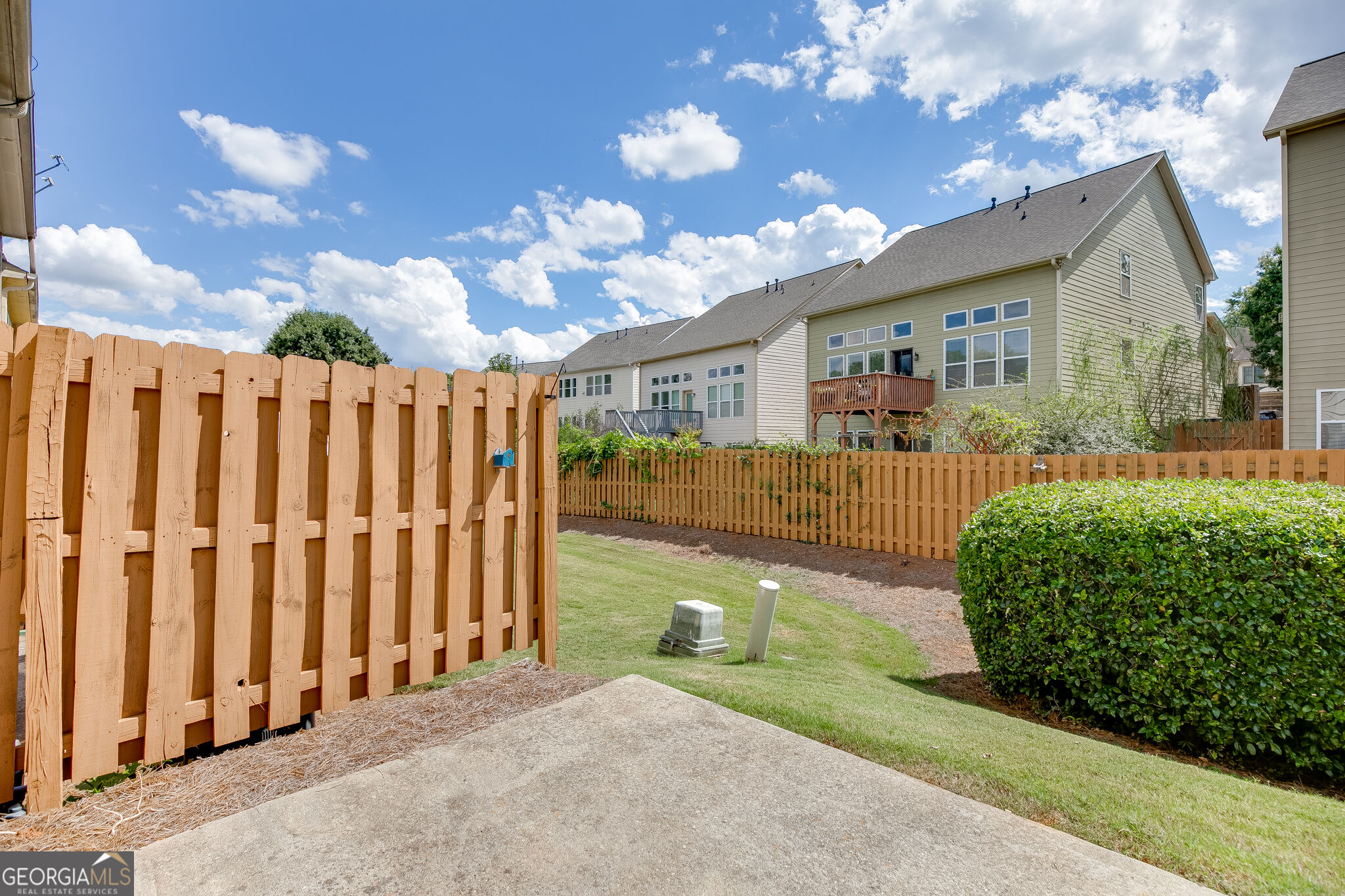 352 Beynon Terrace Property Photo 36