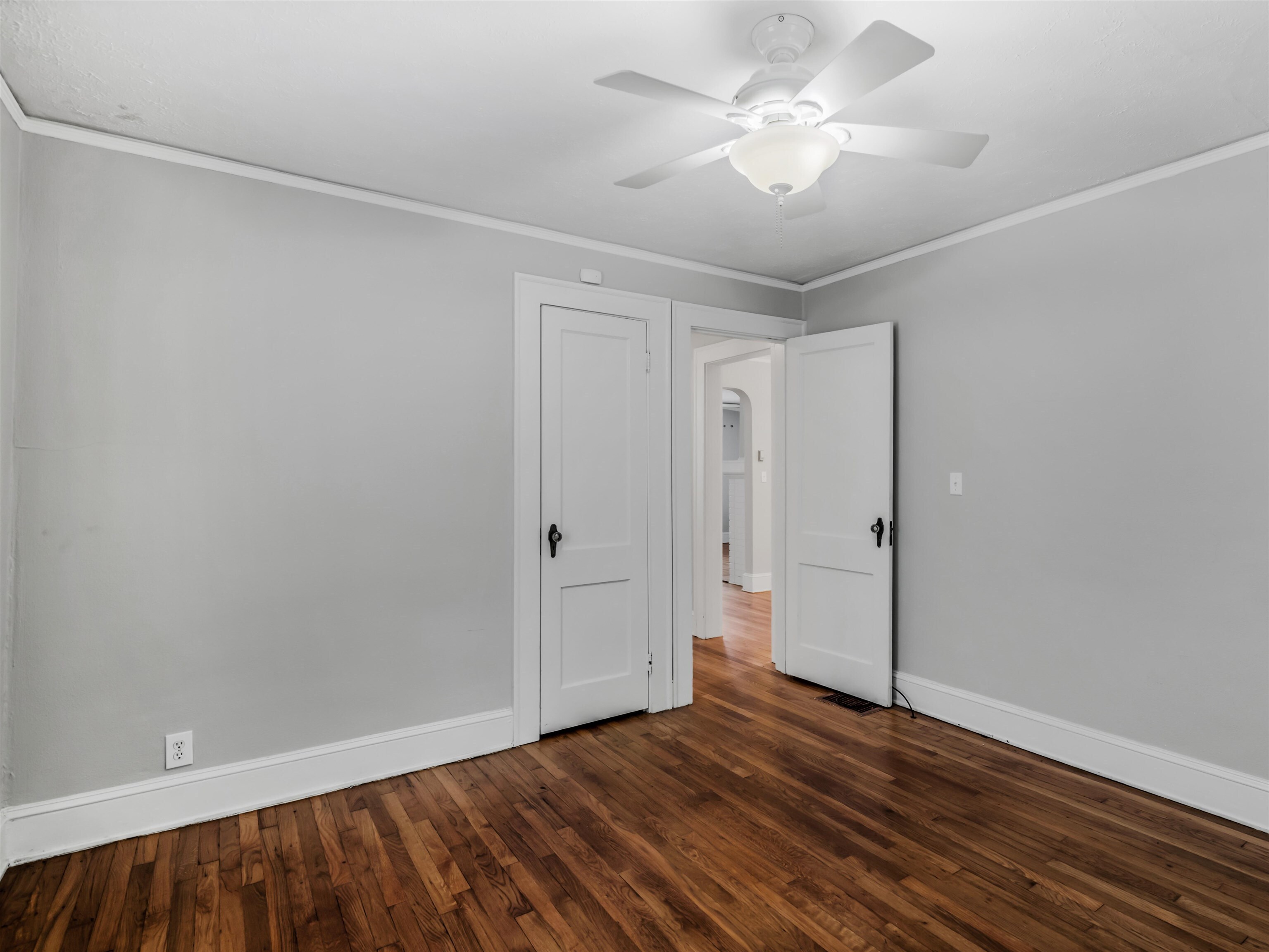 1724 Virginia Avenue Property Photo 5