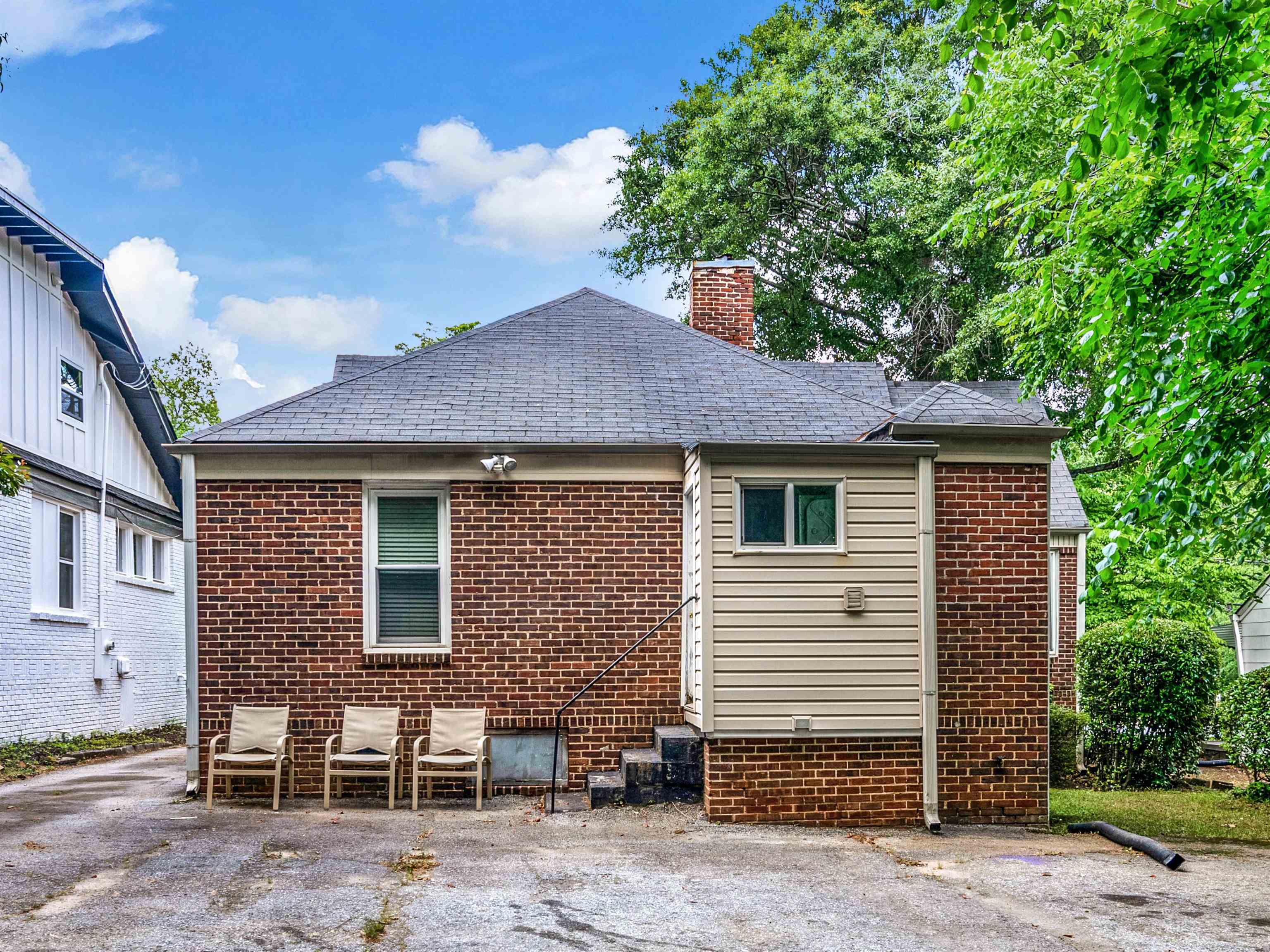 1724 Virginia Avenue Property Photo 7