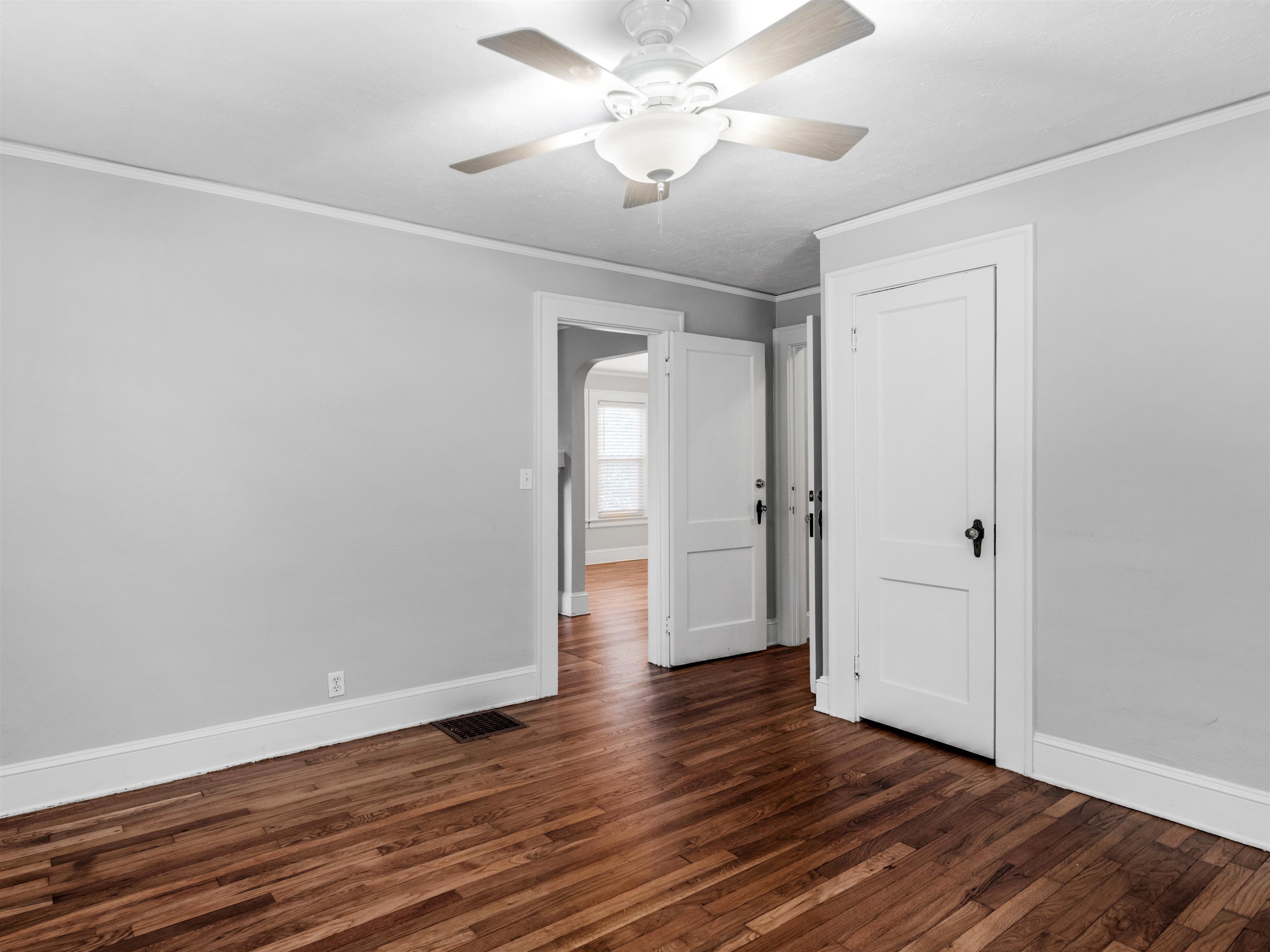 1724 Virginia Avenue Property Photo 16