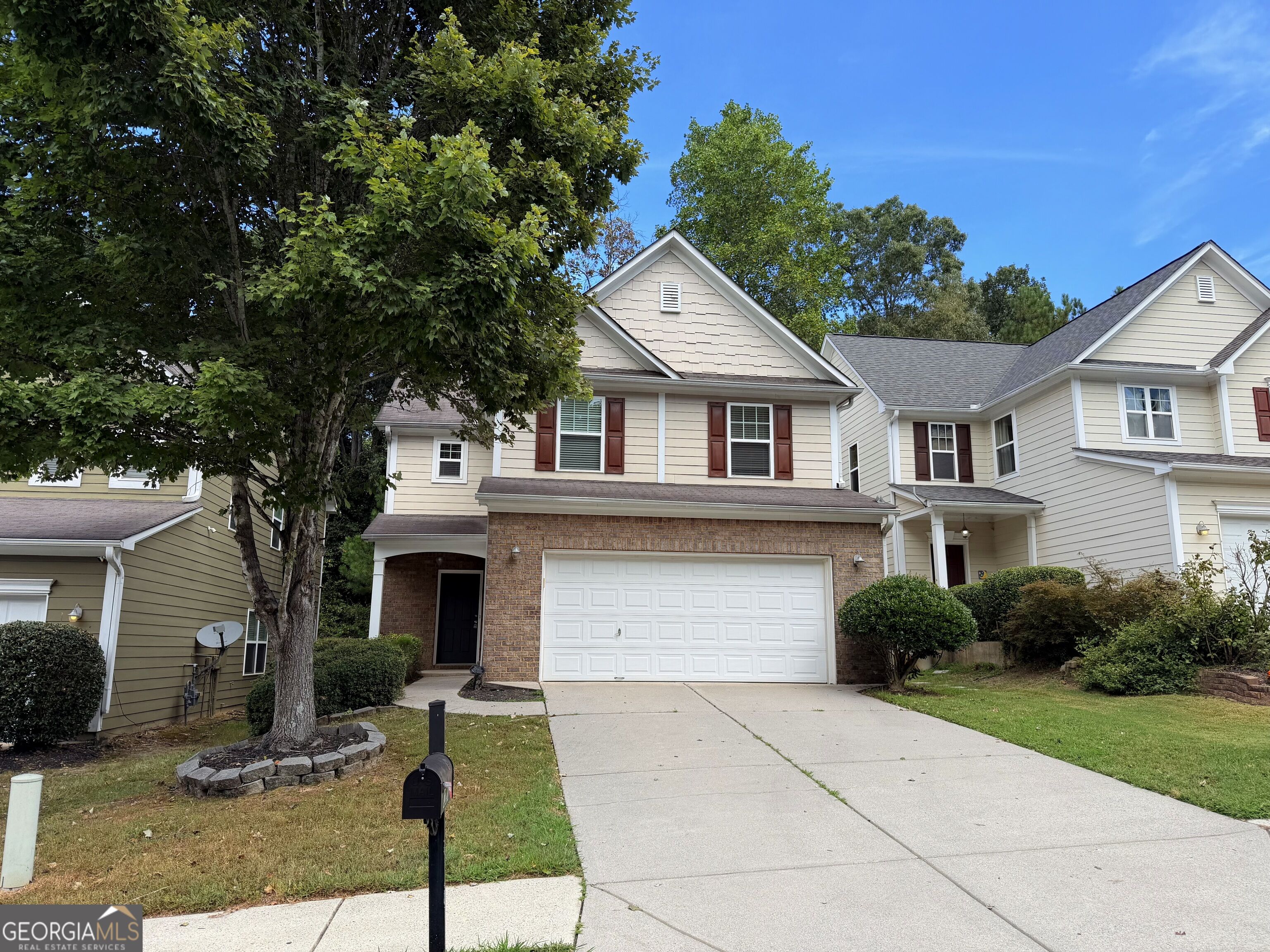 220 Brookhaven Court Property Photo 1