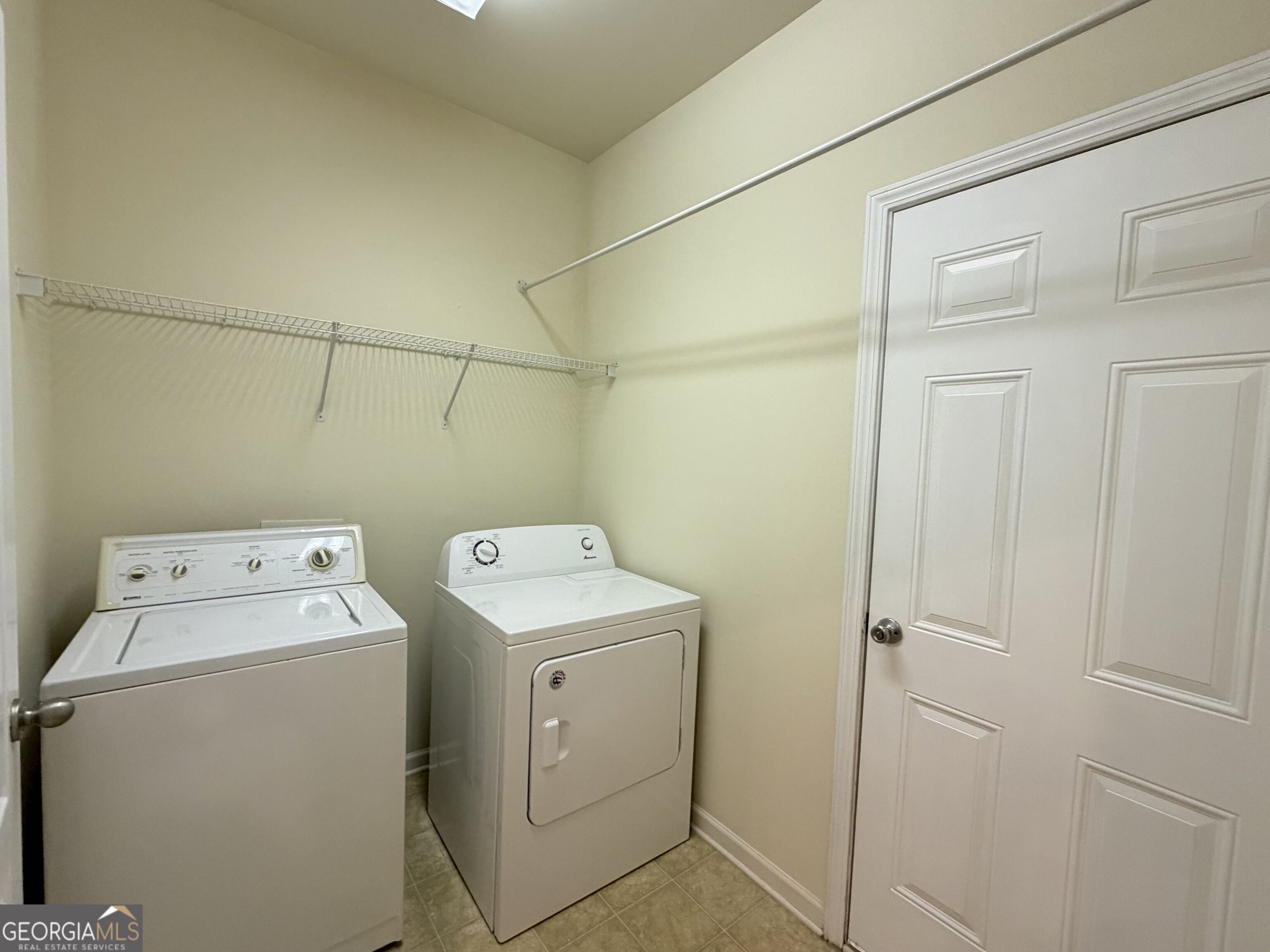 220 Brookhaven Court Property Photo 7