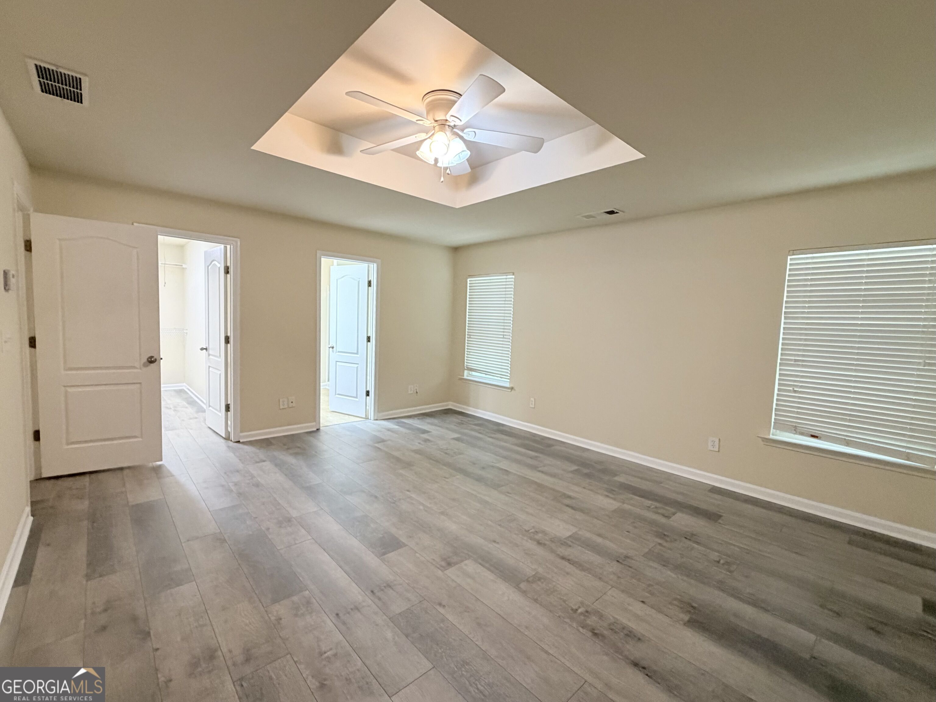 220 Brookhaven Court Property Photo 9
