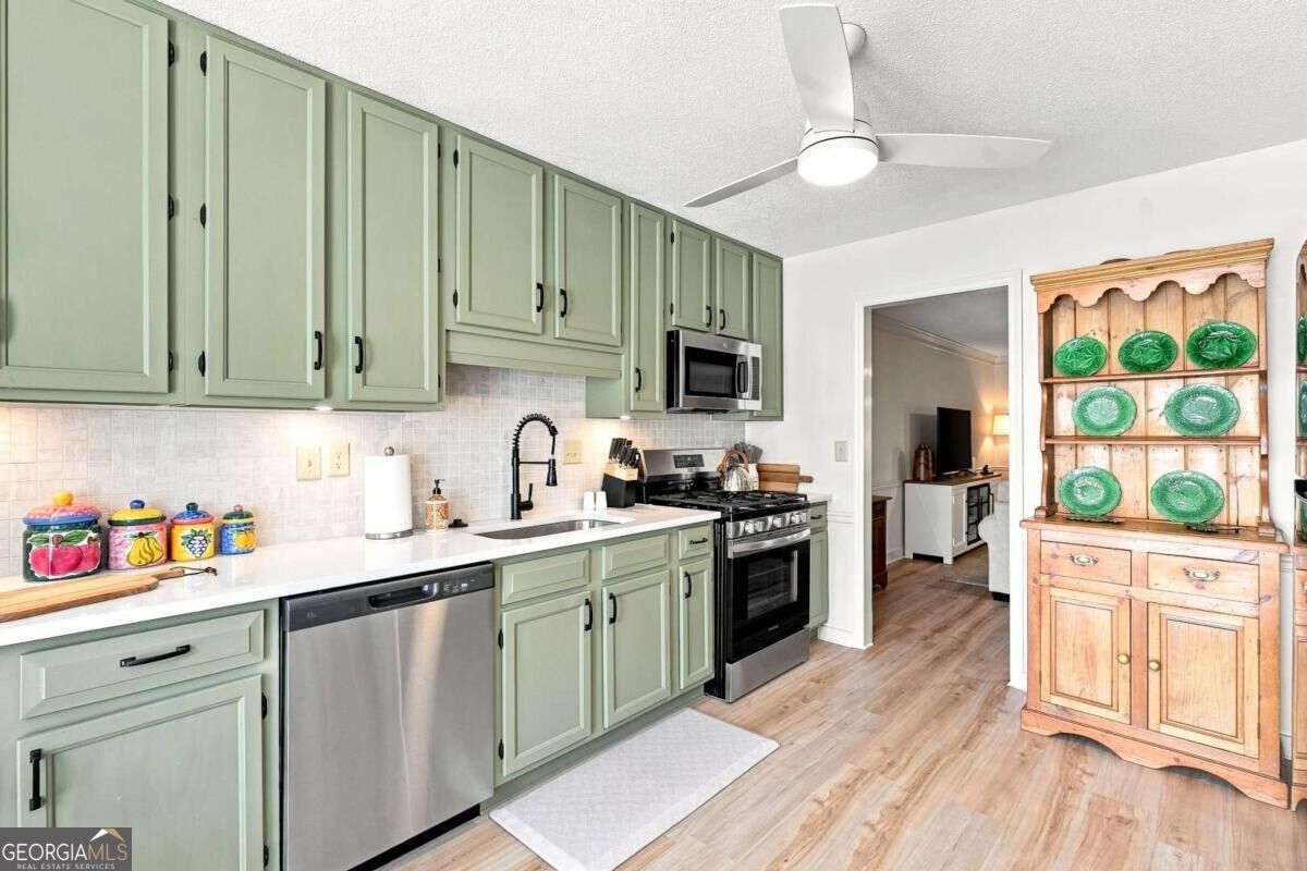 1208 Magnolia Way Se Property Photo 1