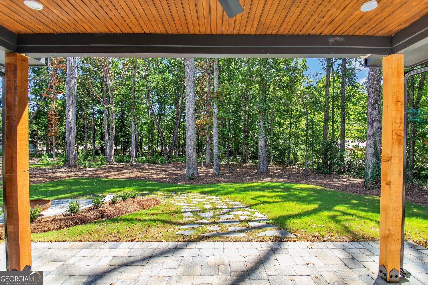 5578 Lilburn Stone Mountain Road Property Photo 5