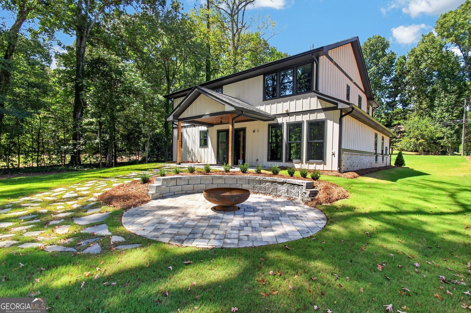 5578 Lilburn Stone Mountain Road Property Photo 8