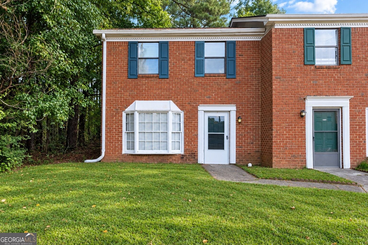 1867 Mcelvaney Lane NW