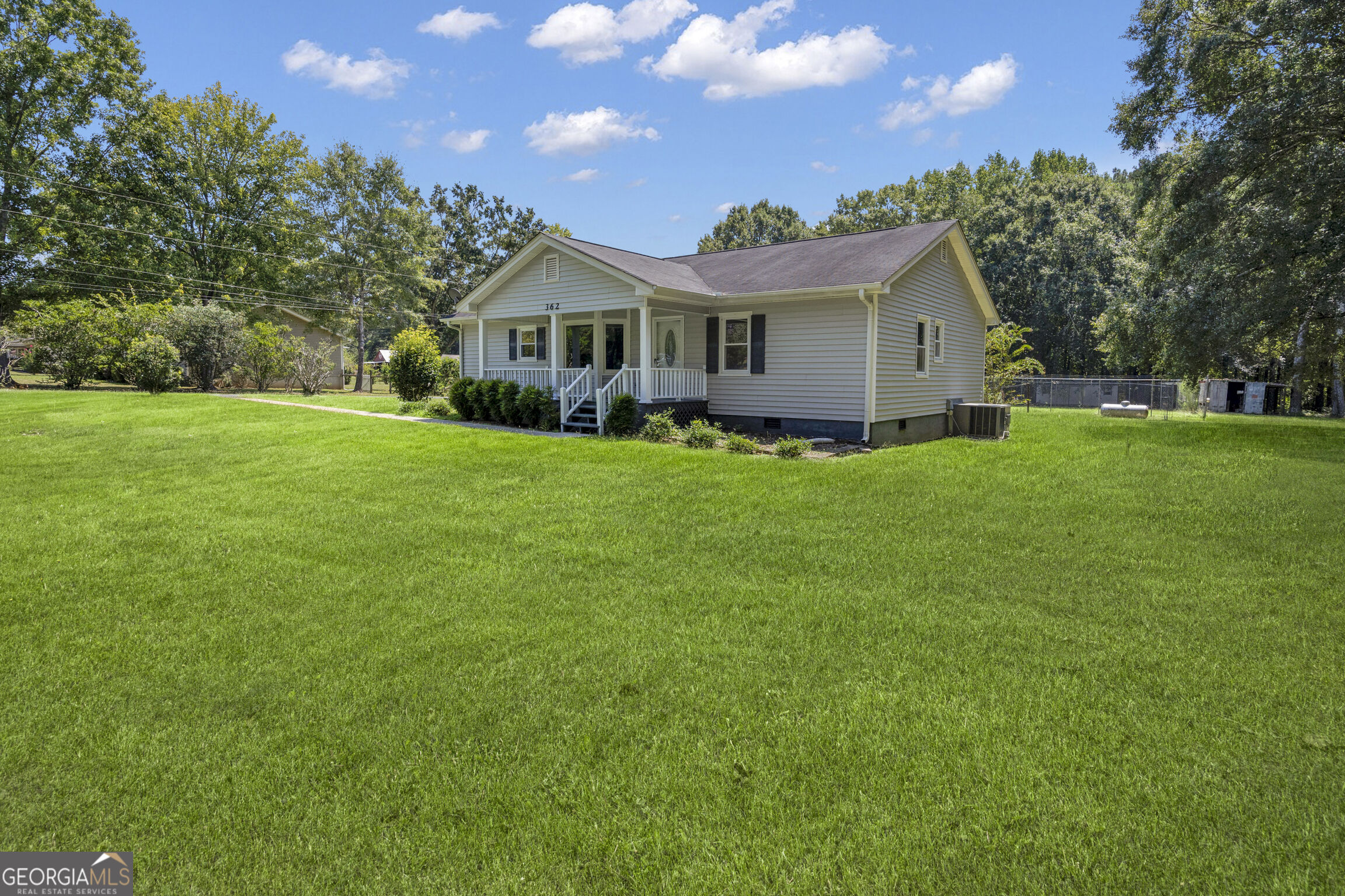 362 Four Points Road Property Photo 2