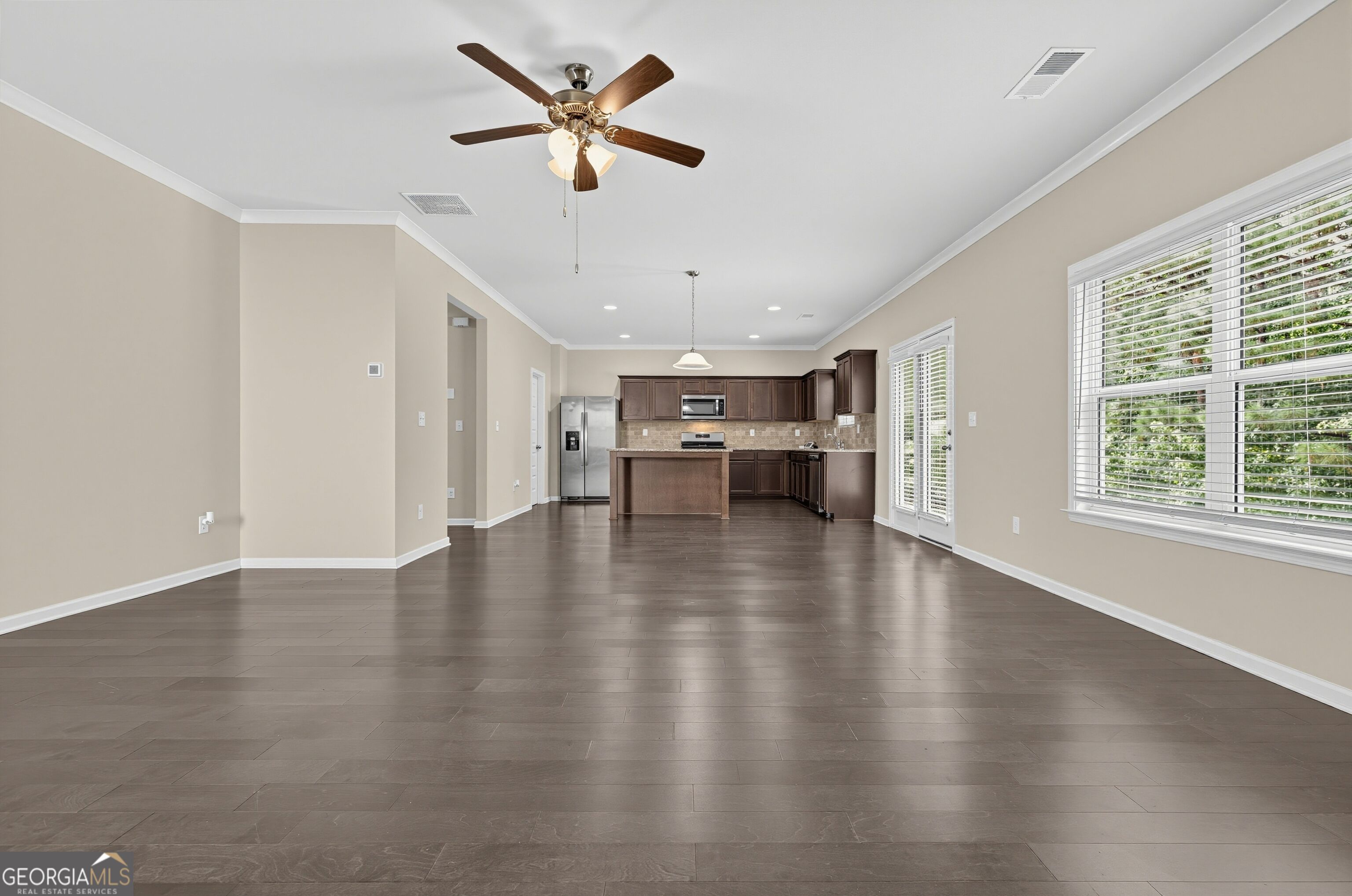 3557 Parkside View Boulevard Property Photo 4