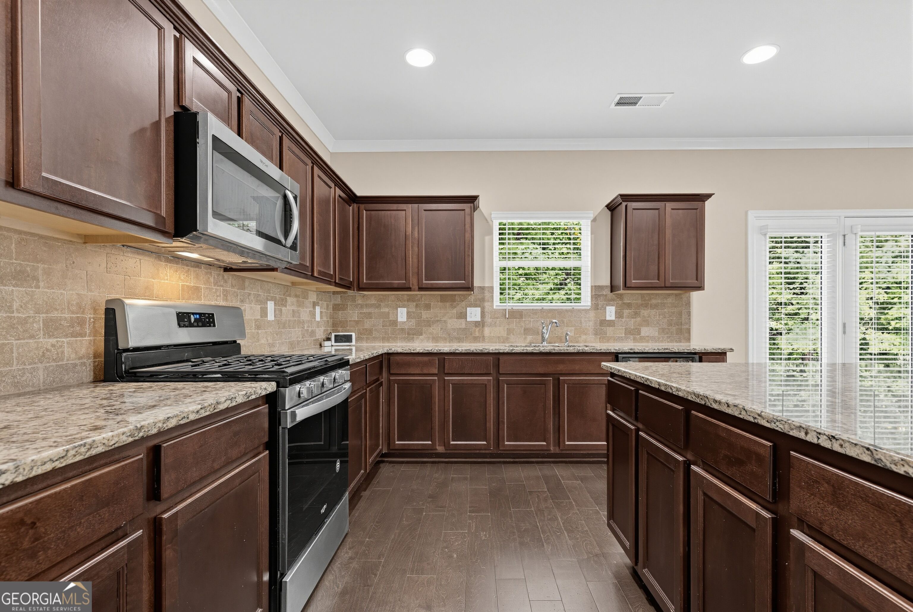 3557 Parkside View Boulevard Property Photo 8