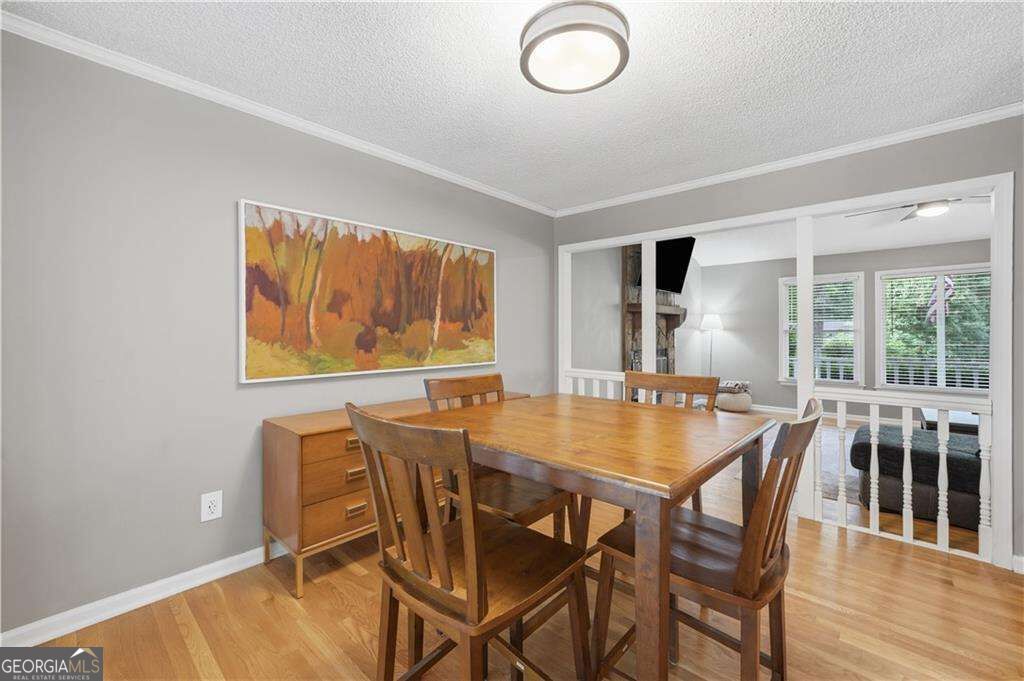 6166 Picketts Ridge Nw Property Photo 8