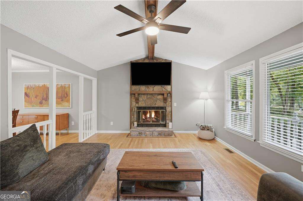 6166 Picketts Ridge Nw Property Photo 12