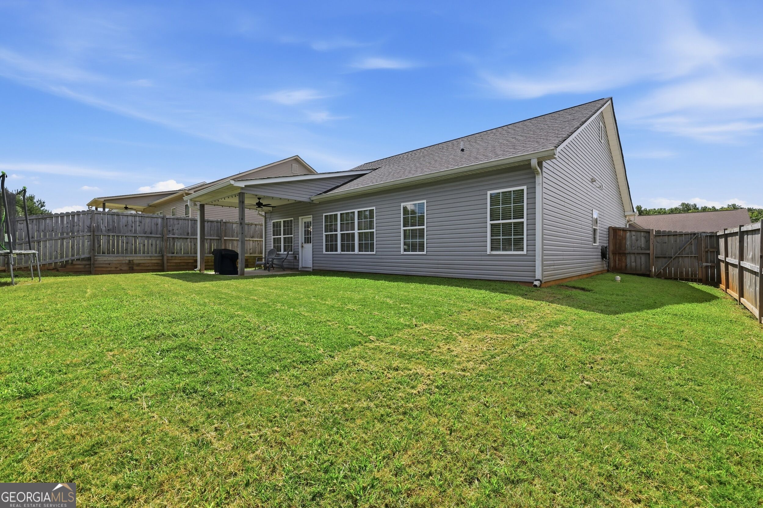 385 Highland Pointe Drive Property Photo 4