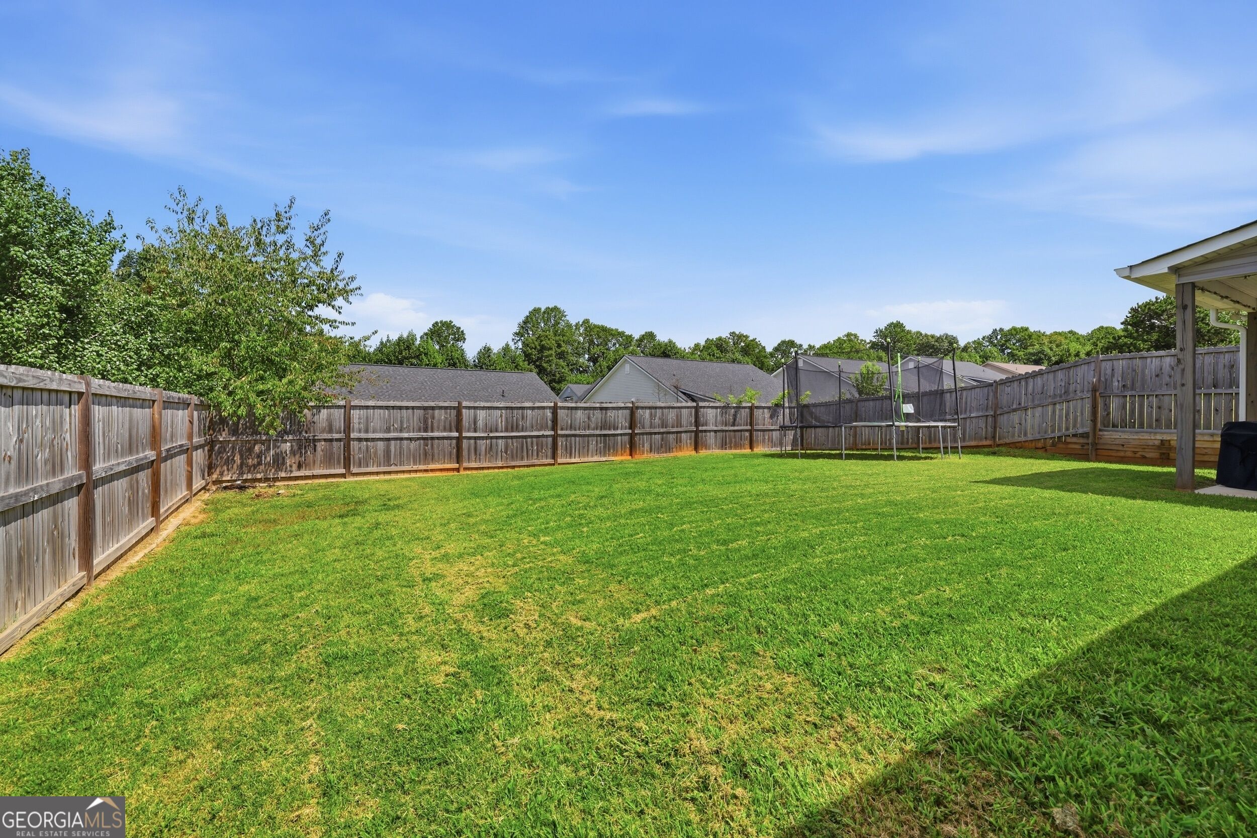 385 Highland Pointe Drive Property Photo 9