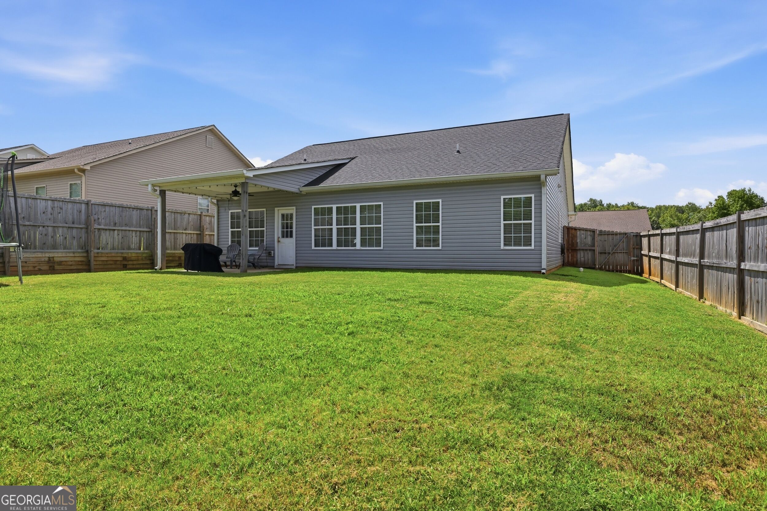 385 Highland Pointe Drive Property Photo 10