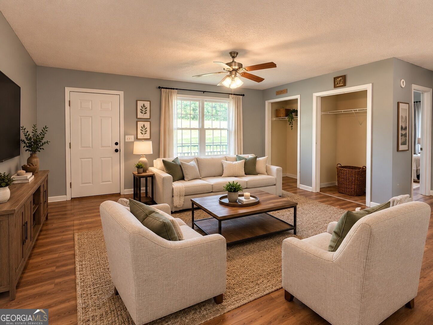 3249 Commerce Road Property Photo 2