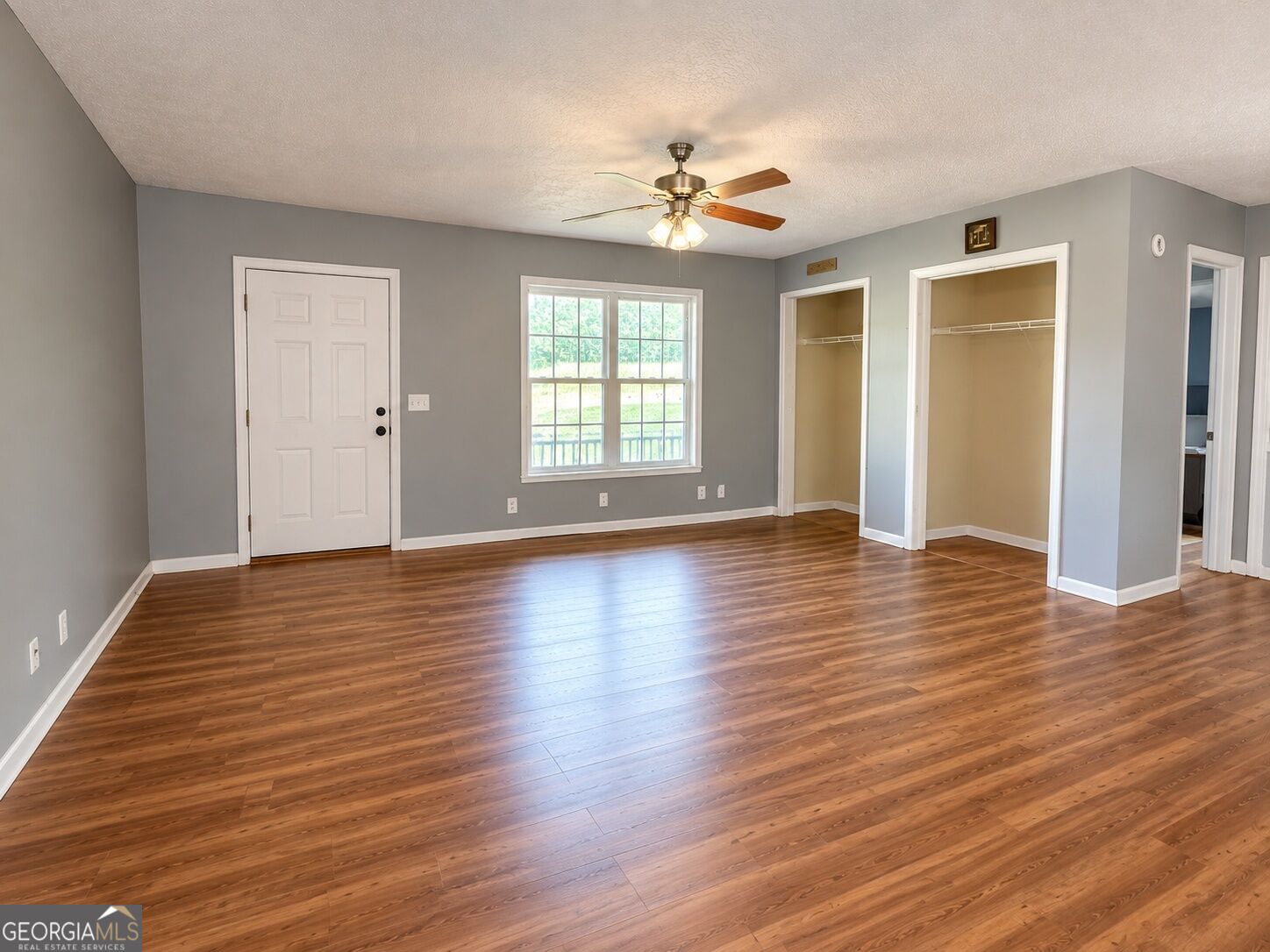 3249 Commerce Road Property Photo 3