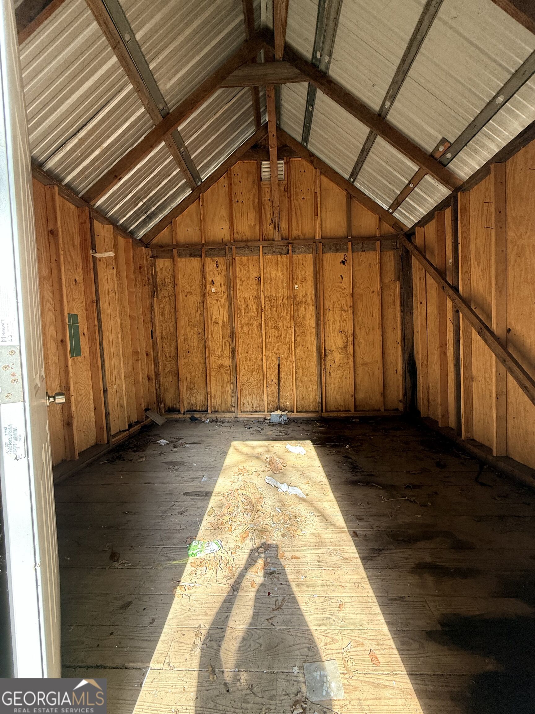 3249 Commerce Road Property Photo 12