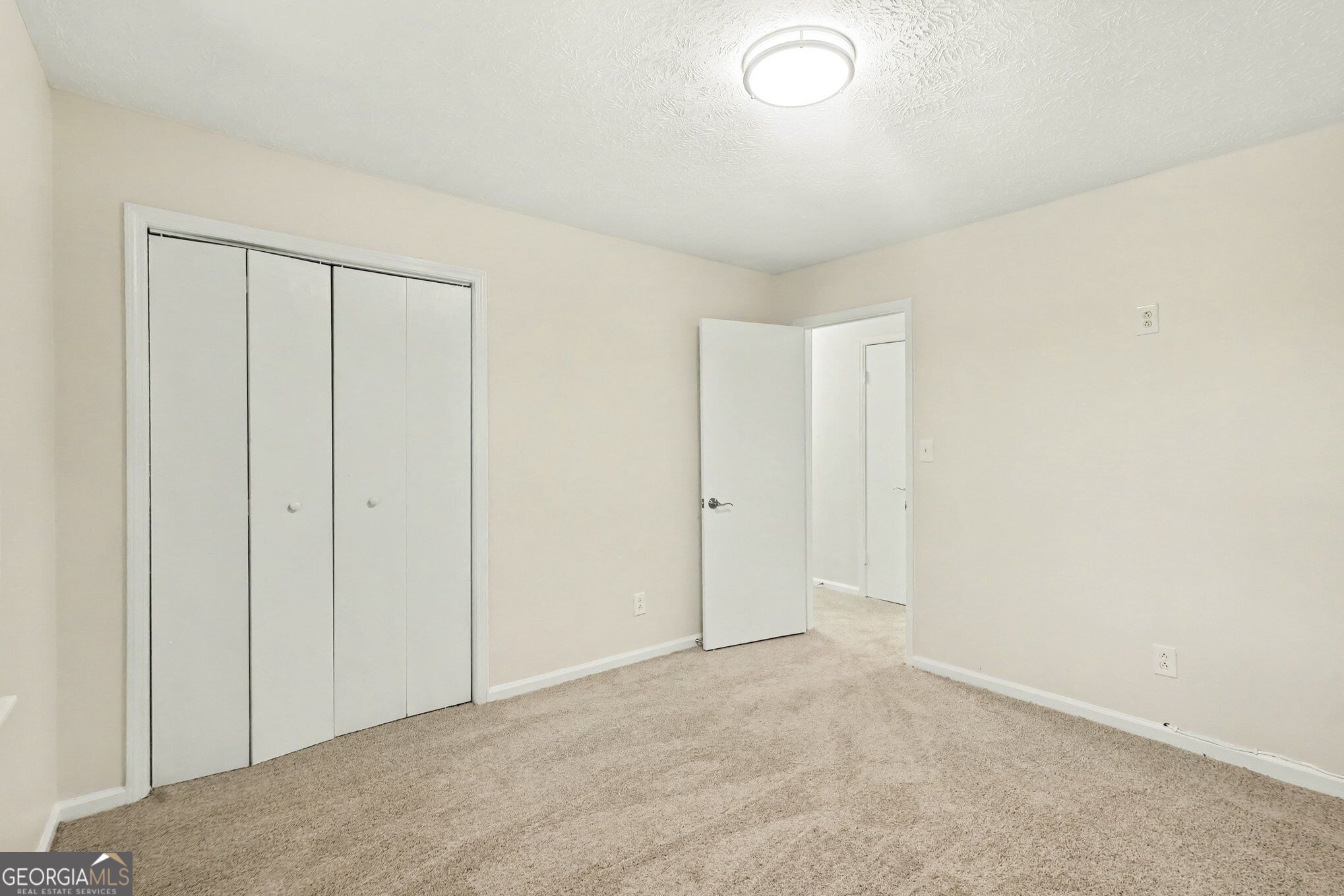 8121 Woodcliff Trail Property Photo 25