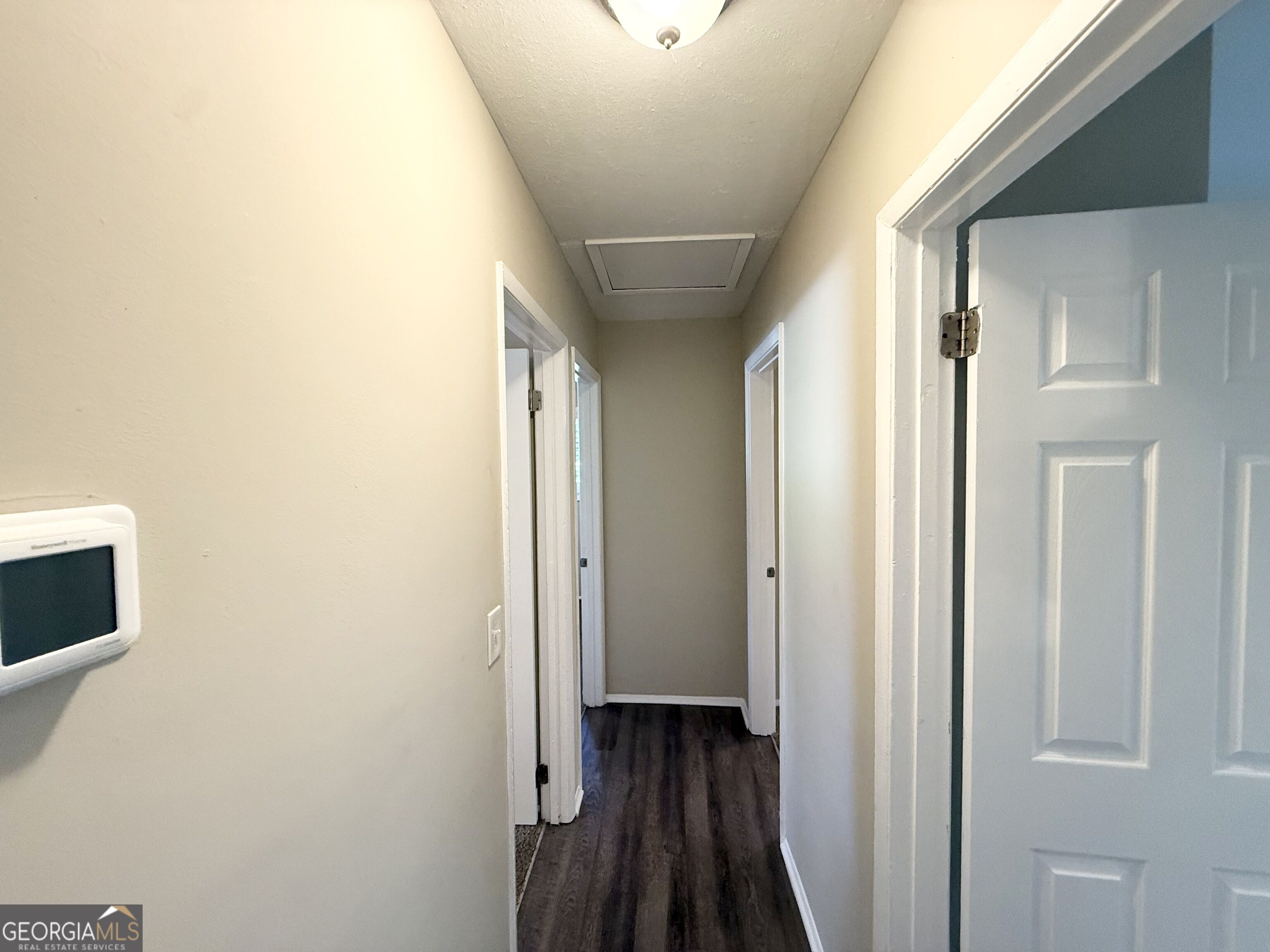 6979 Bruce Circle Property Photo 7