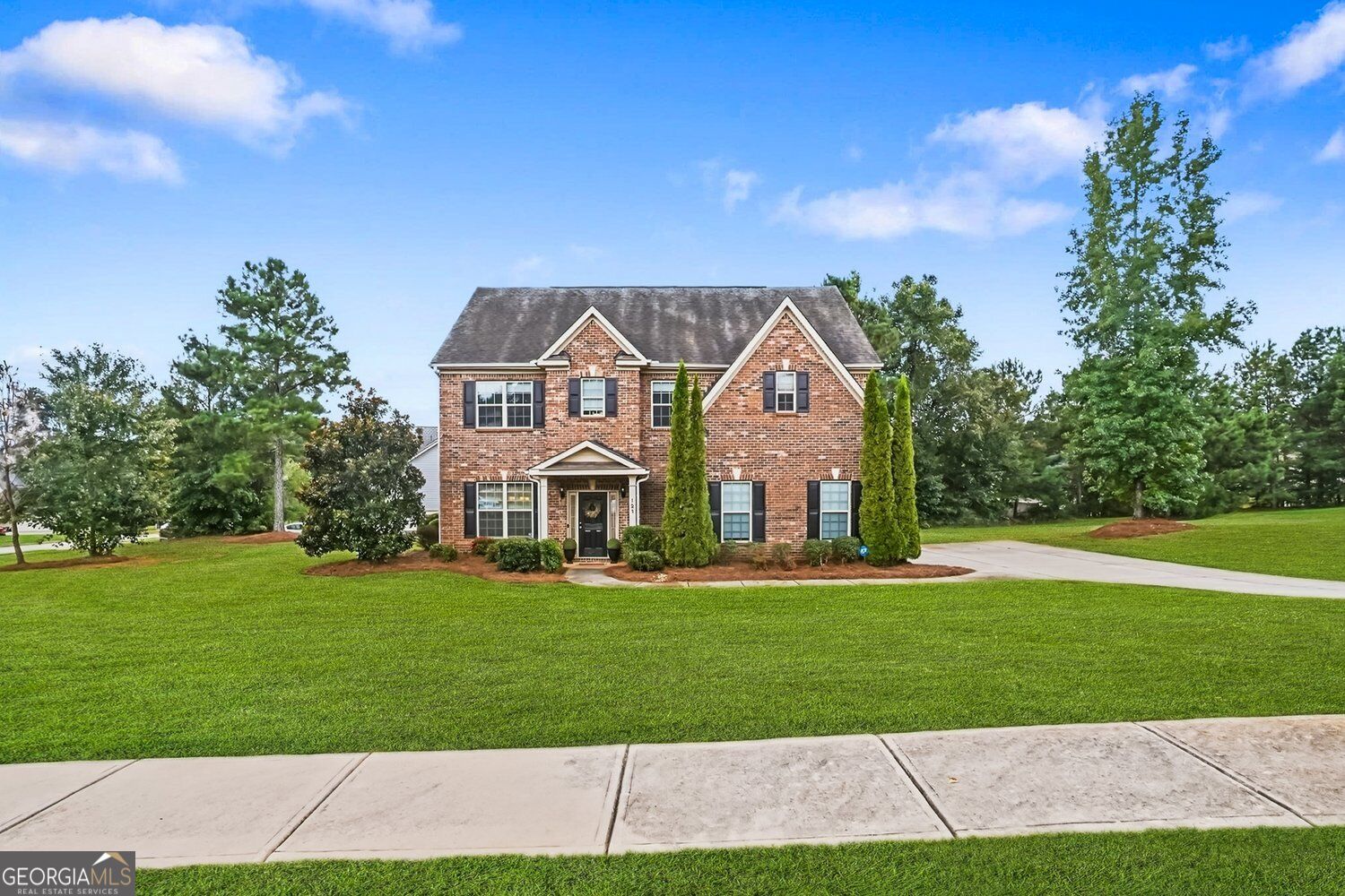 121 Tuscany Court Property Photo 1