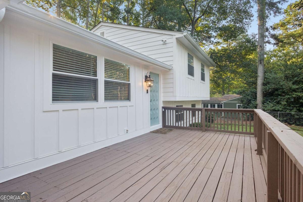 4782 N Inlet Drive Property Photo 1