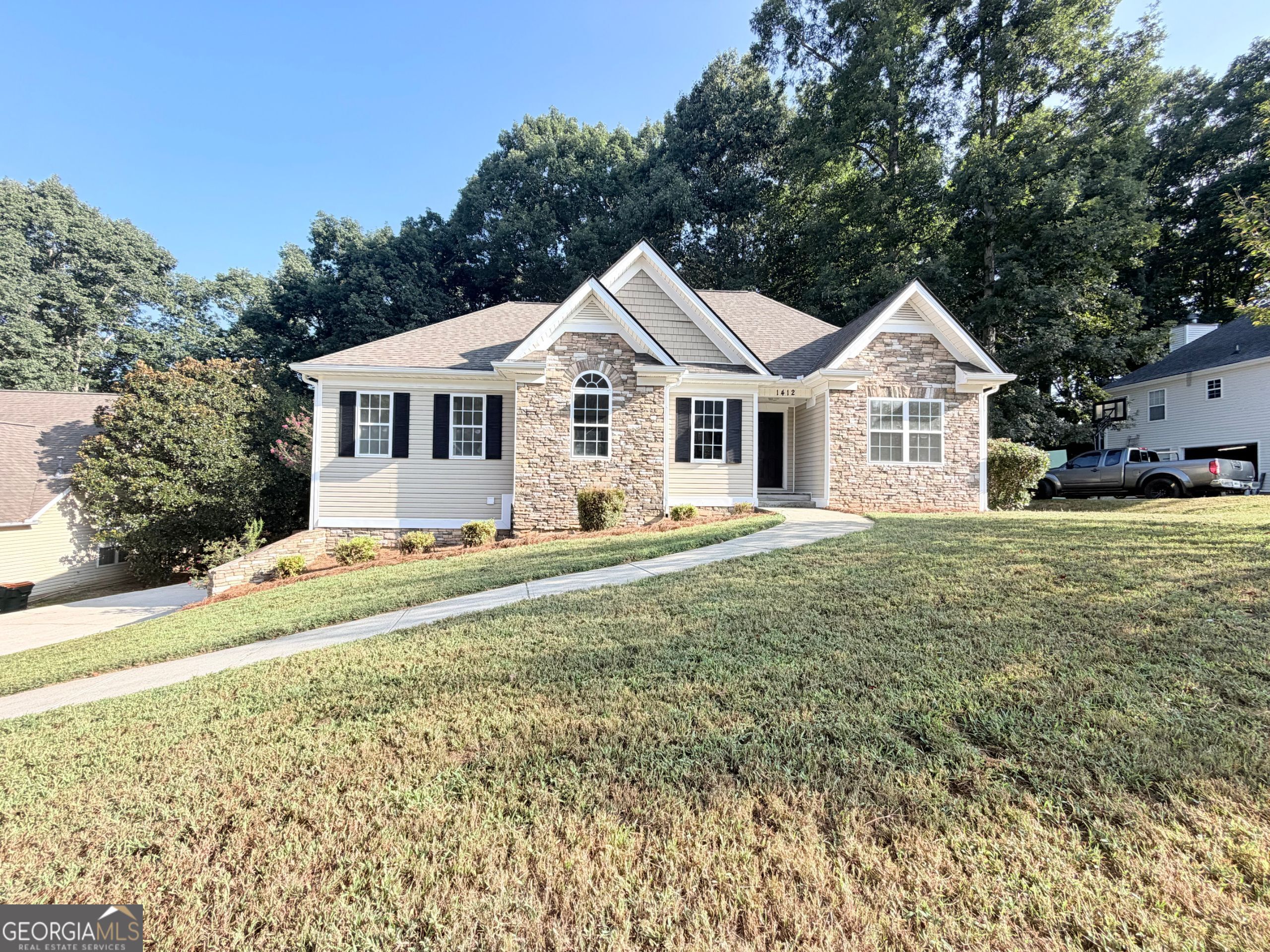 1412 White Oak Trace Property Photo 1