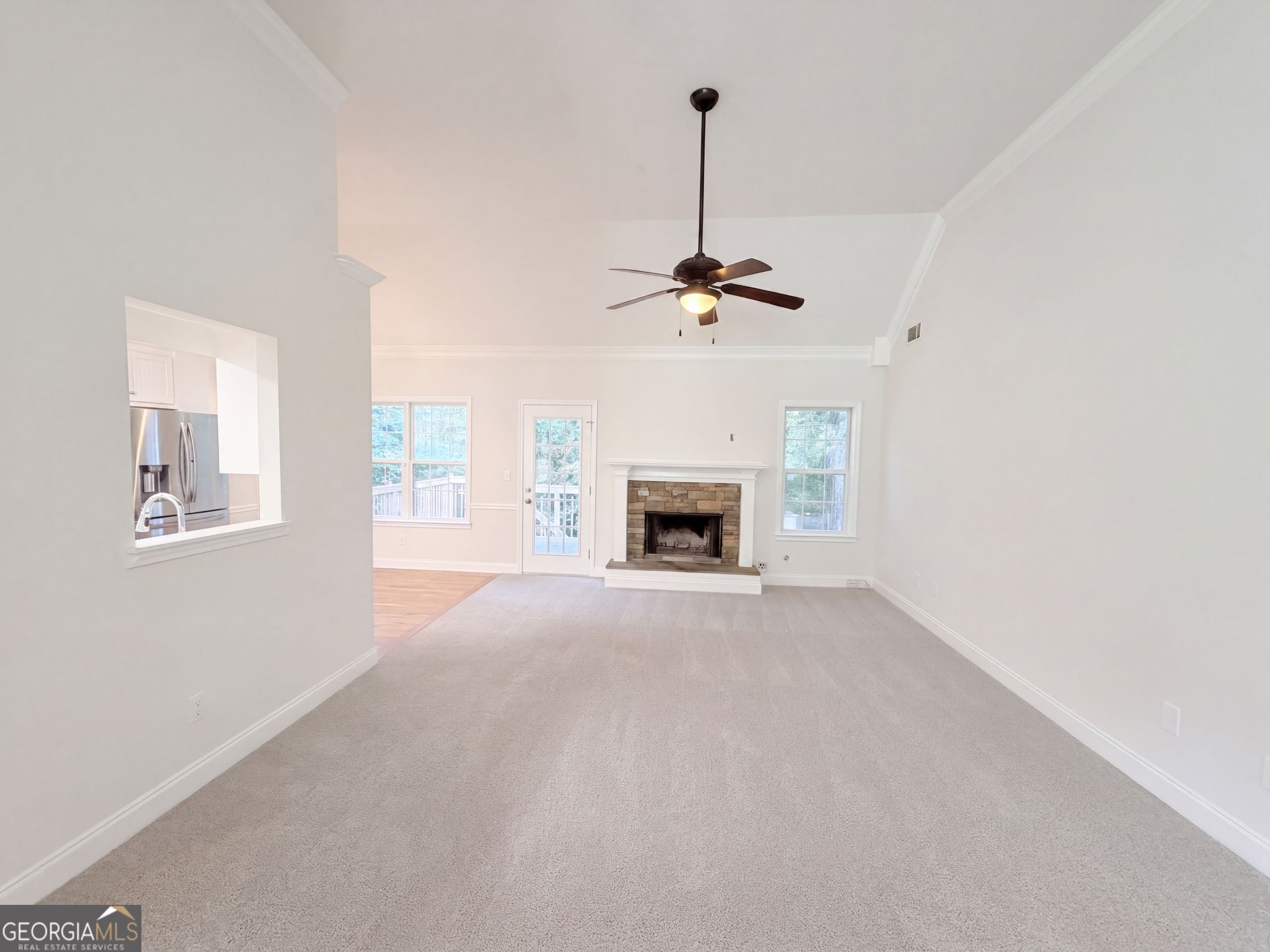 1412 White Oak Trace Property Photo 3