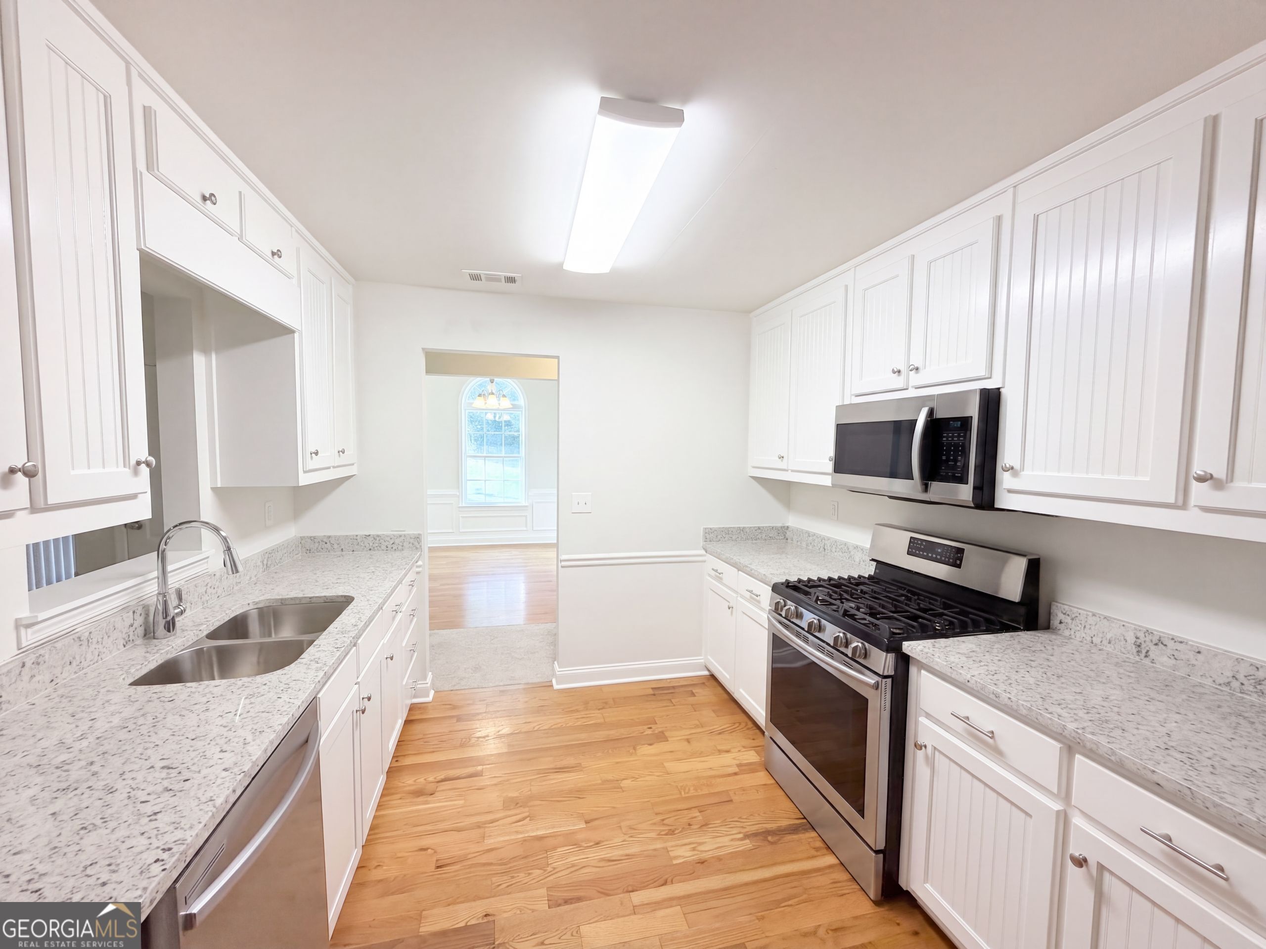 1412 White Oak Trace Property Photo 9