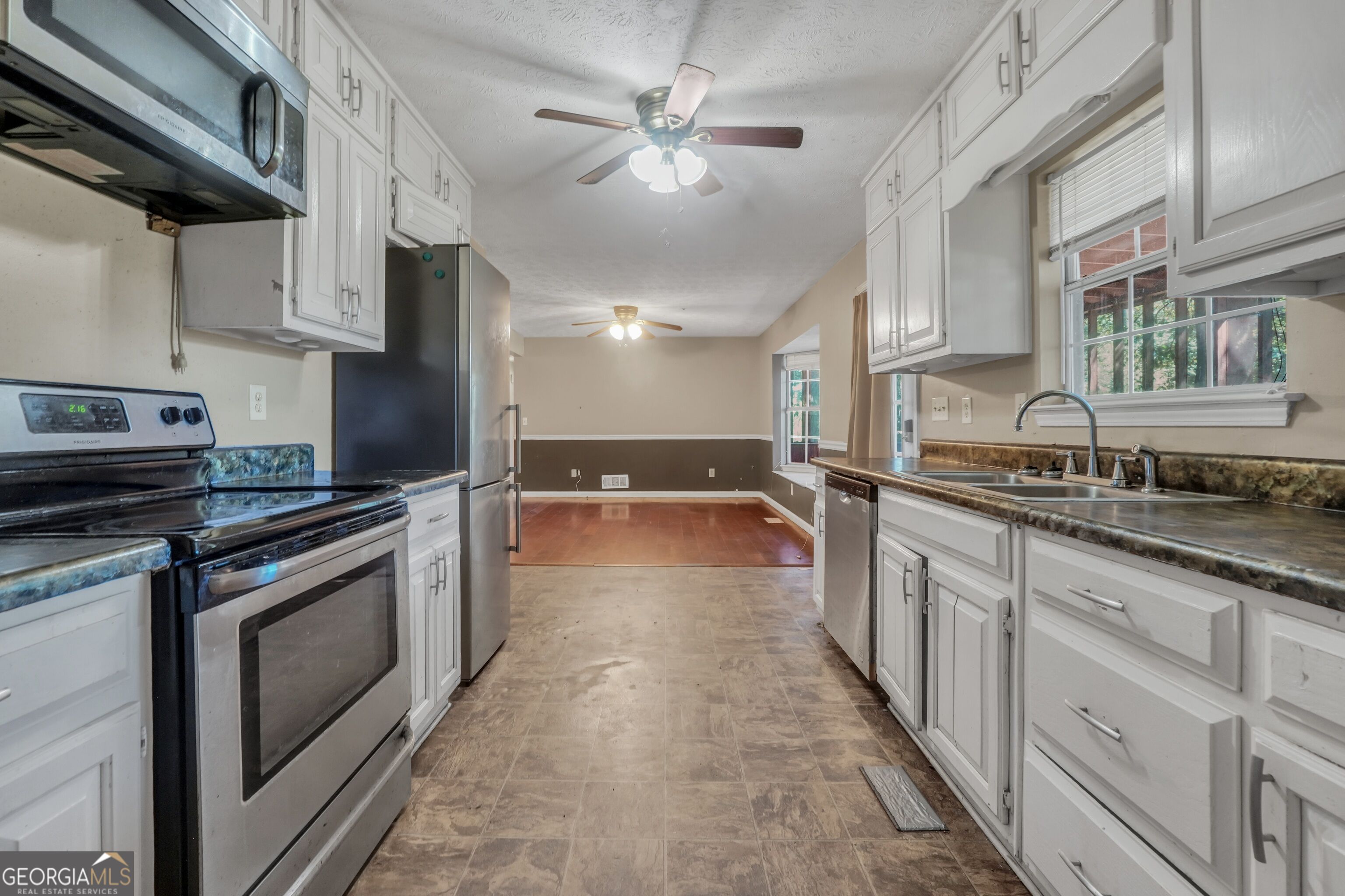 76 Harold Drive Property Photo 8