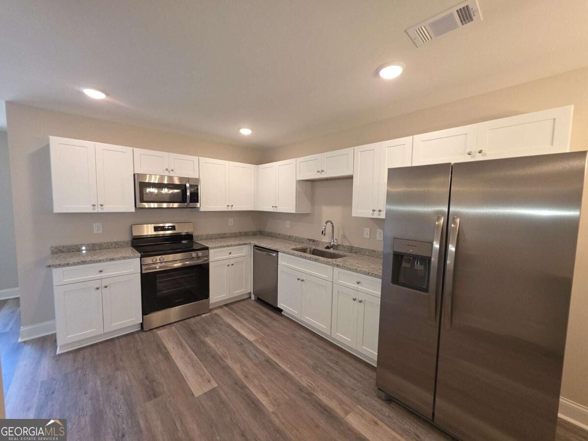 212b Tabor Drive # 2b Property Photo 6