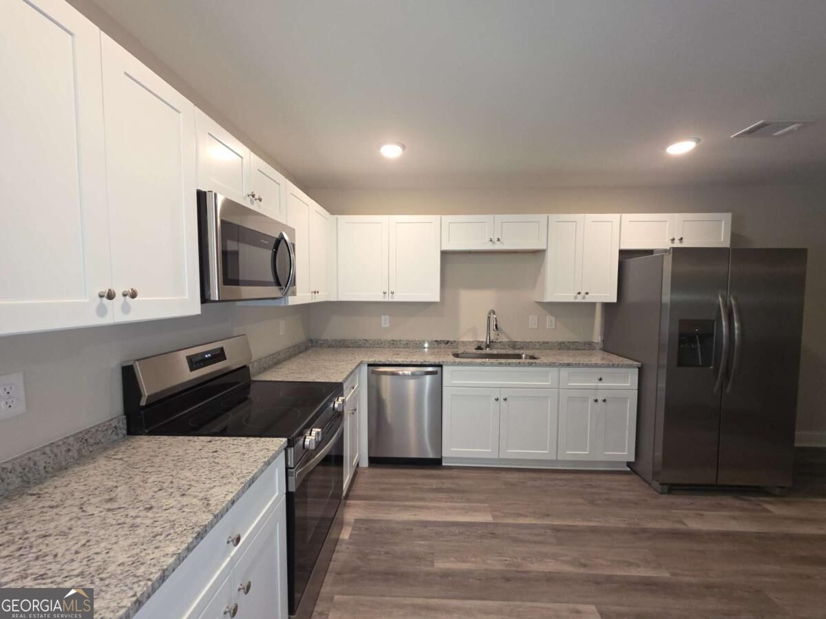 212b Tabor Drive # 2b Property Photo 8