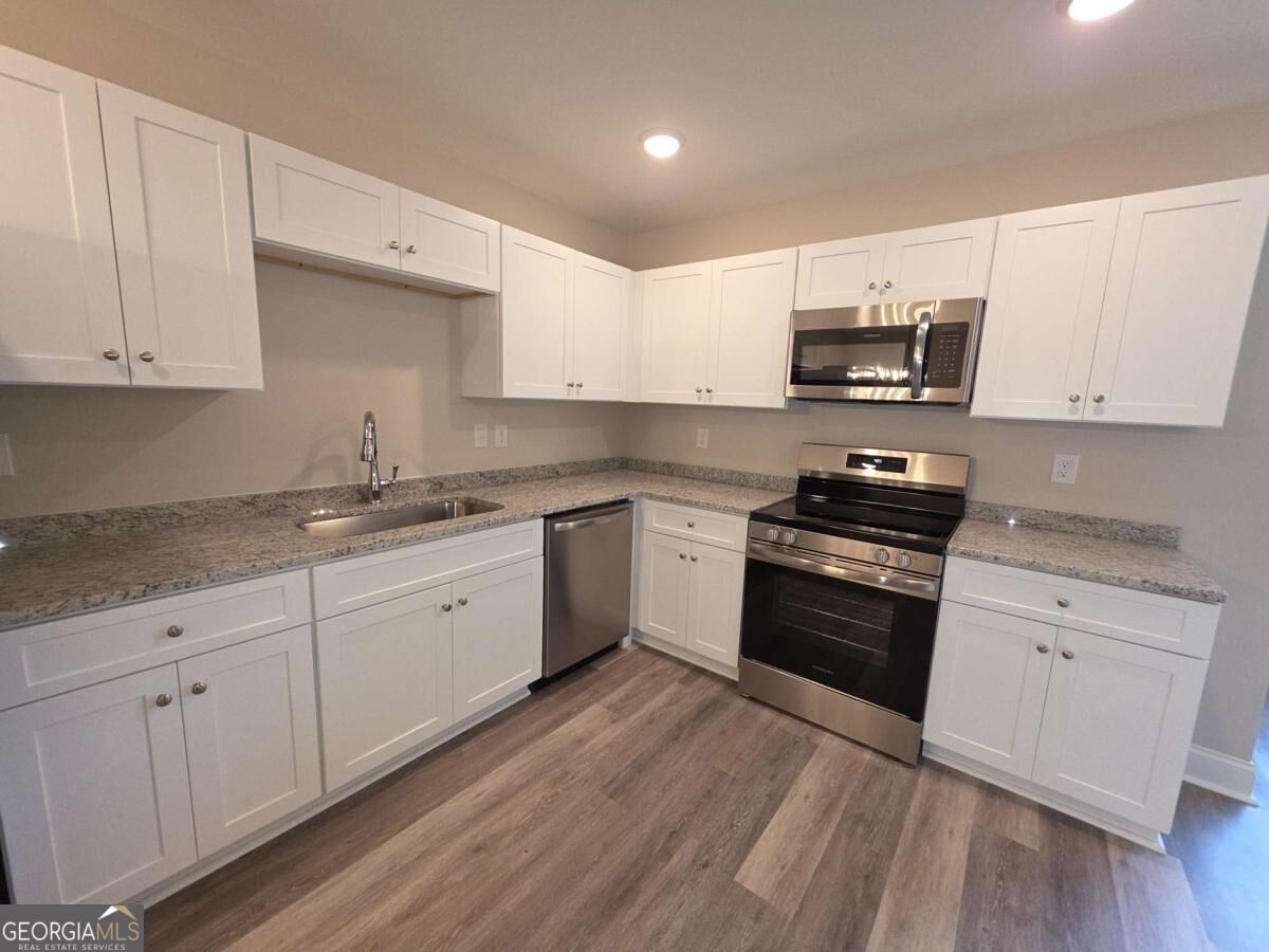 212b Tabor Drive # 3b Property Photo 8