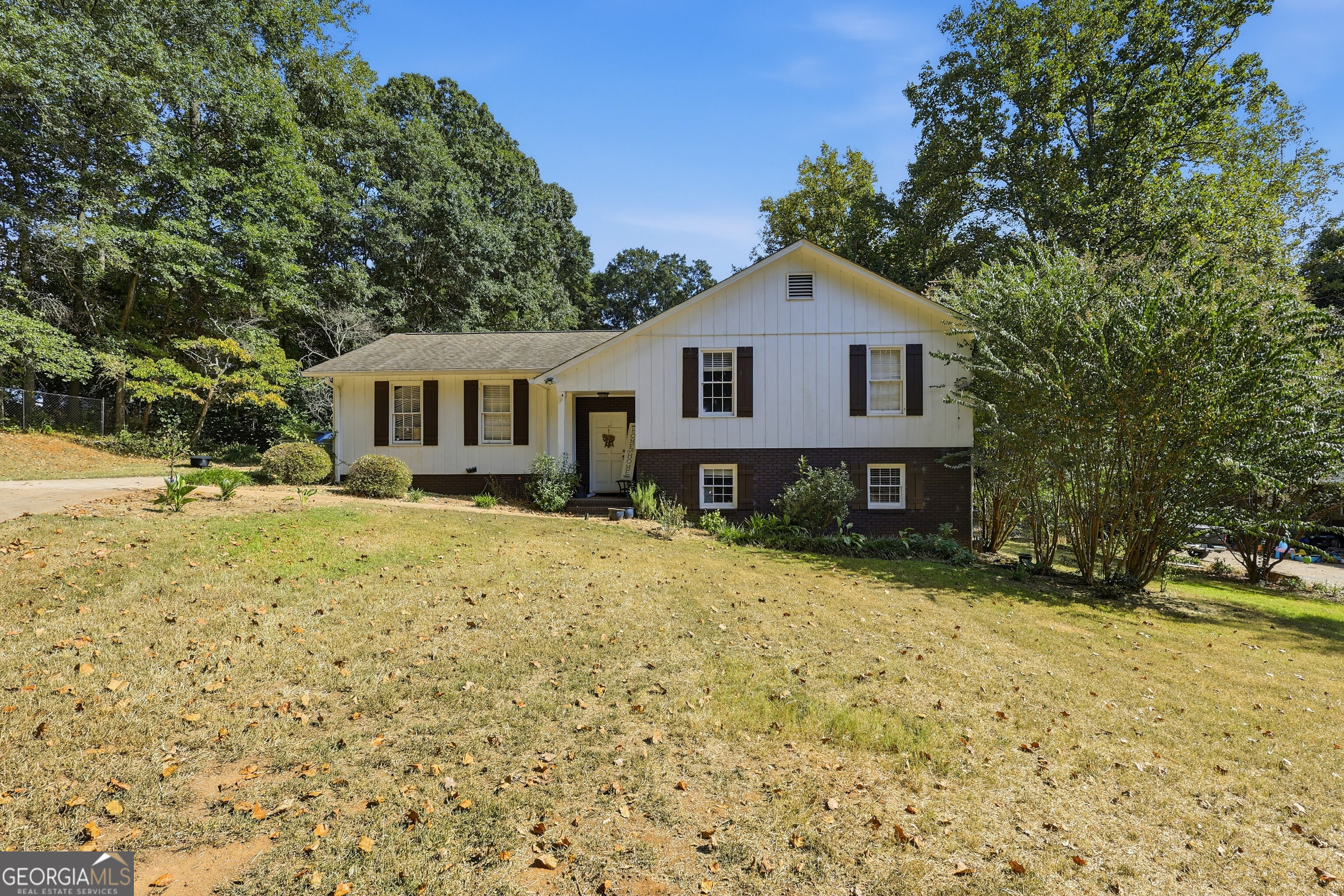 69 Forest Hill Court Property Photo 2