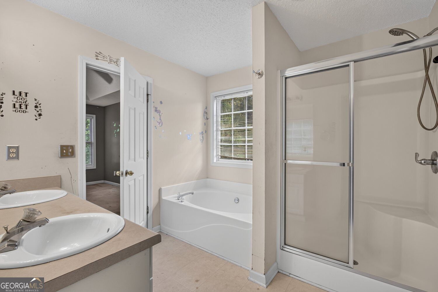 212 Stagecoach Pass Property Photo 11