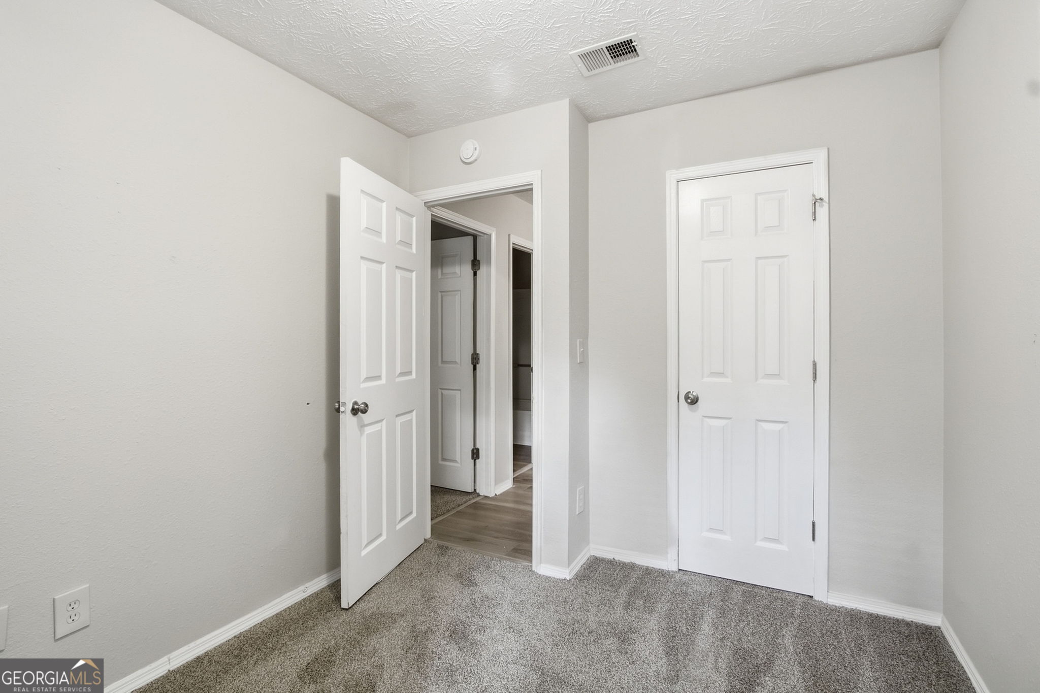 5535 Downs Way Property Photo 16