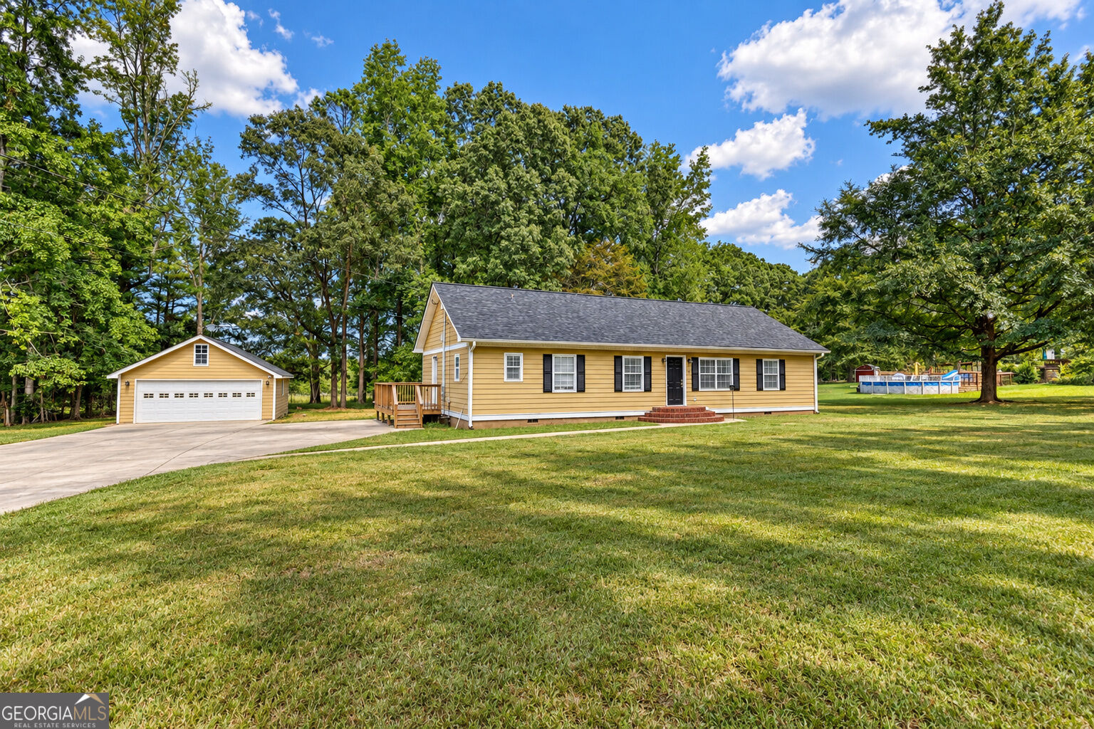 150 Alcovy Crossing Drive Property Photo 1