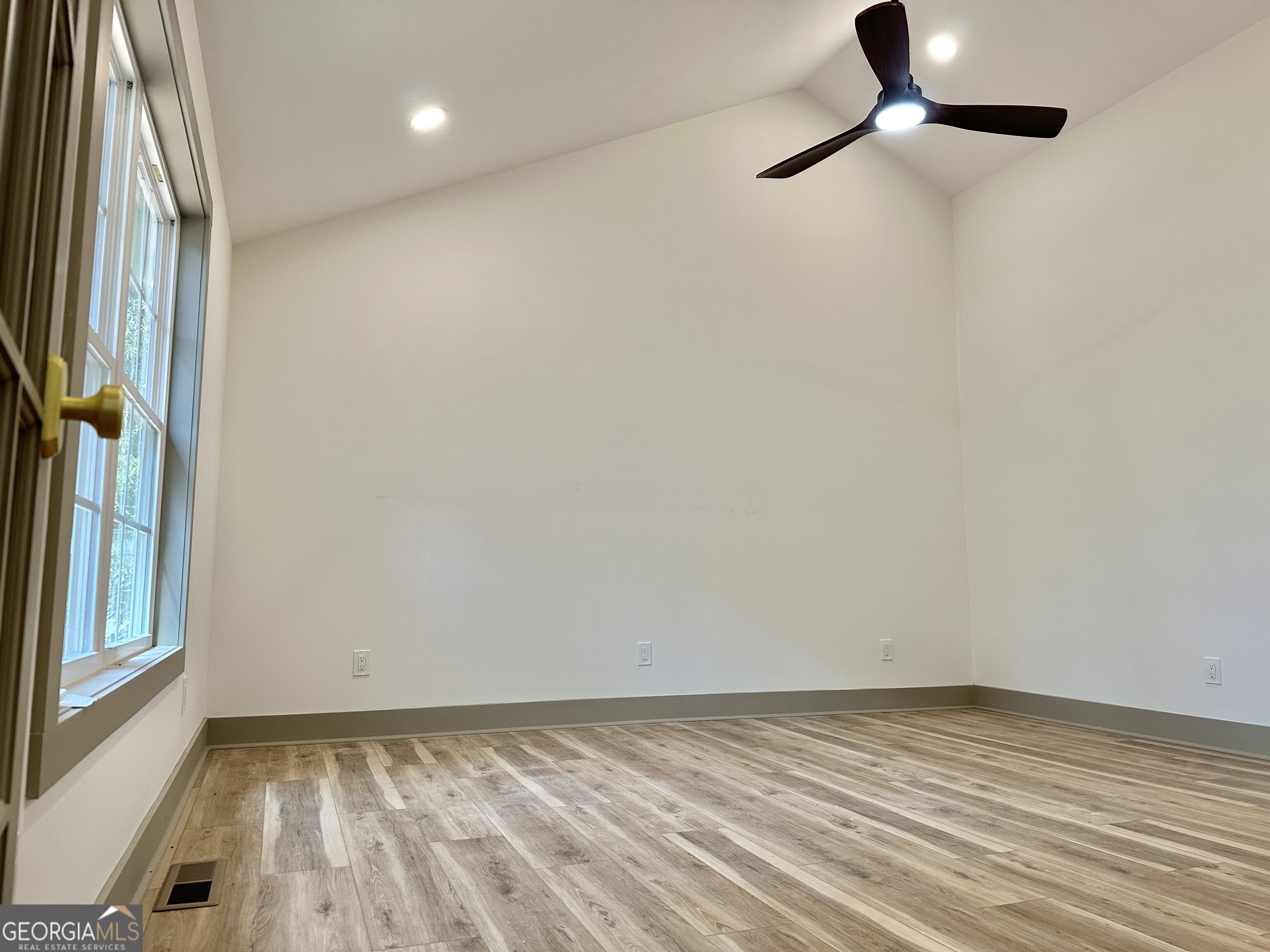 84 N Bowden Street Property Photo 26