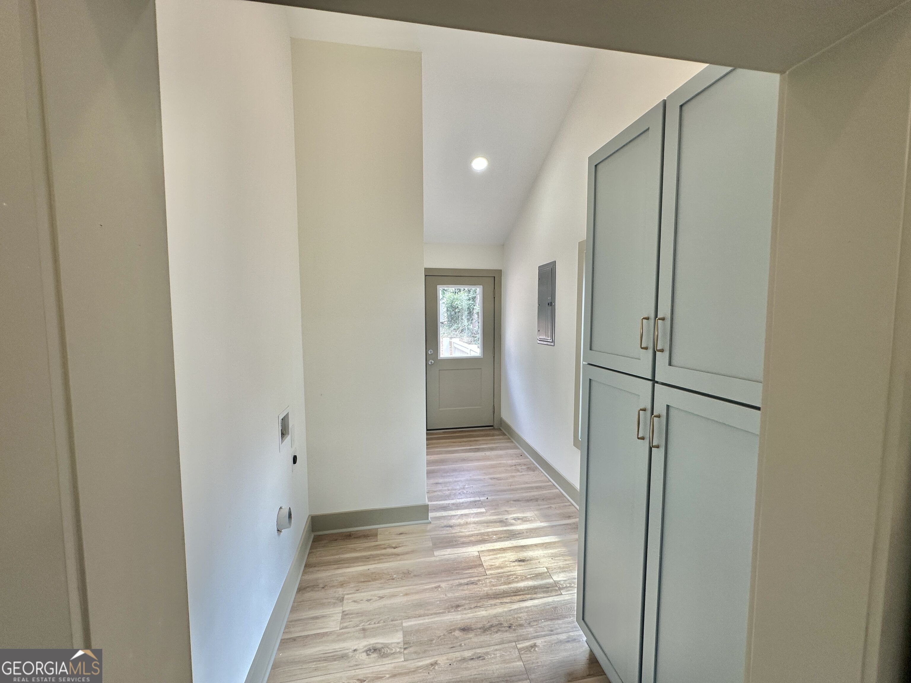 84 N Bowden Street Property Photo 31