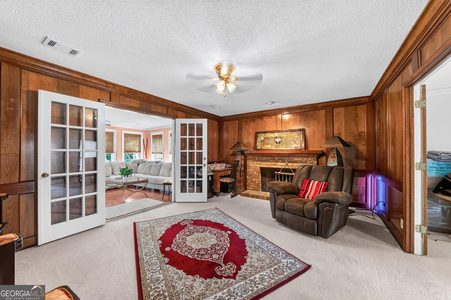 5369 Rivoli Drive Property Photo 6