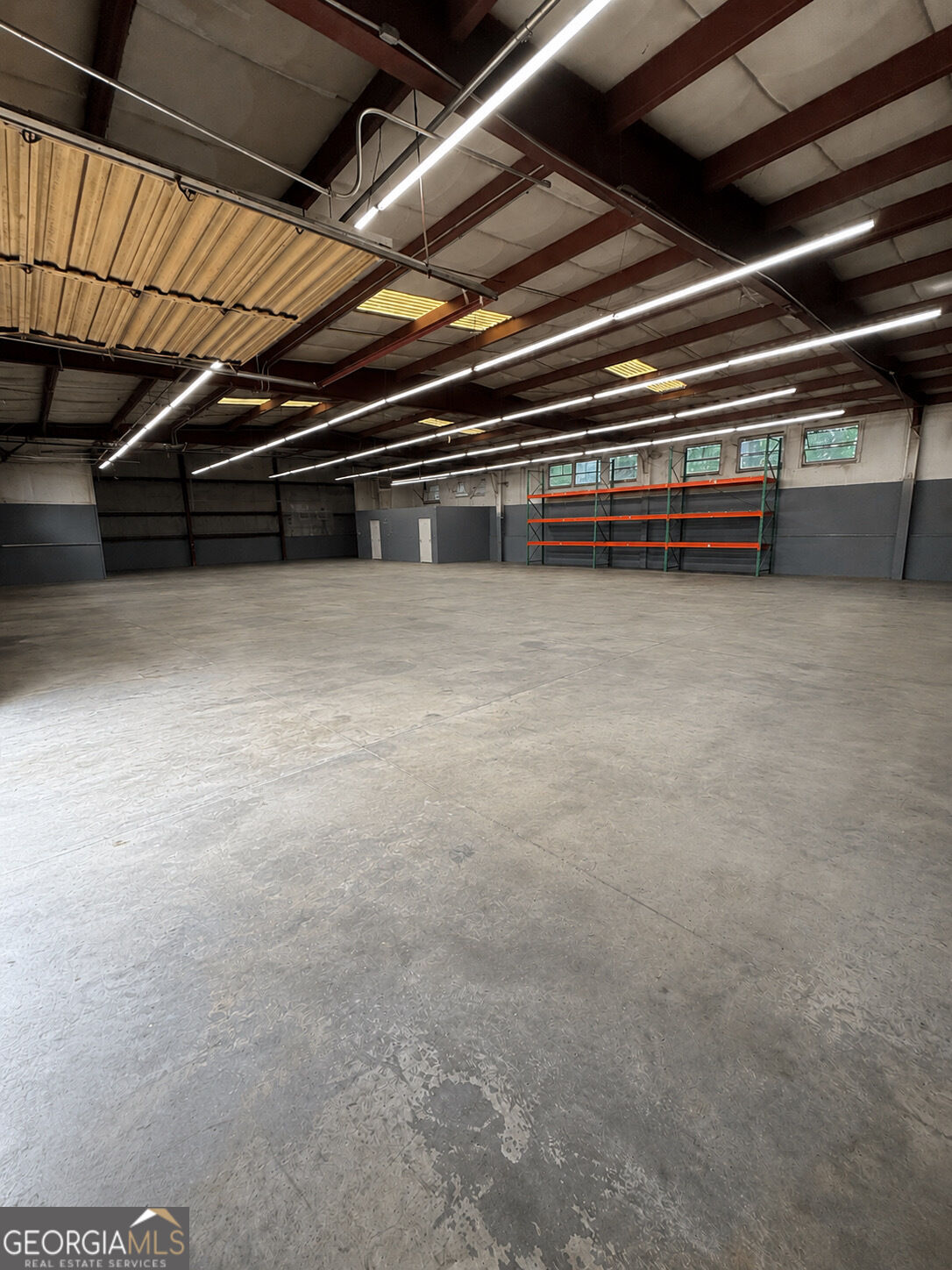 75 Industrial Boulevard Property Photo 2