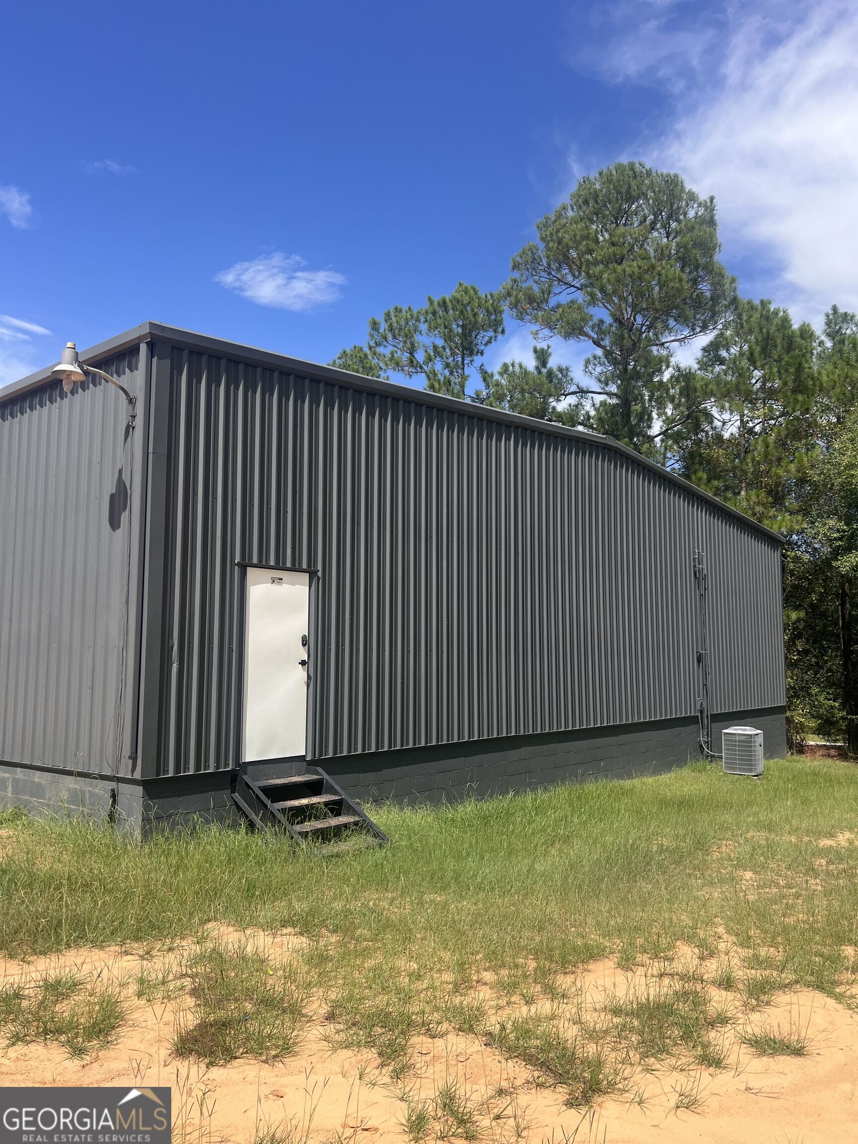 75 Industrial Boulevard Property Photo 8